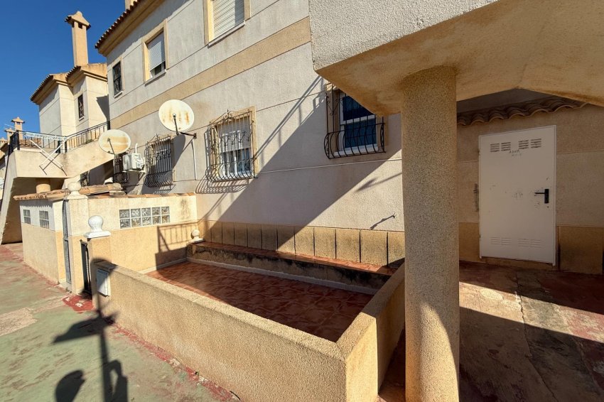 Återförsäljning - Bungalow -
Torrevieja - Aguas Nuevas