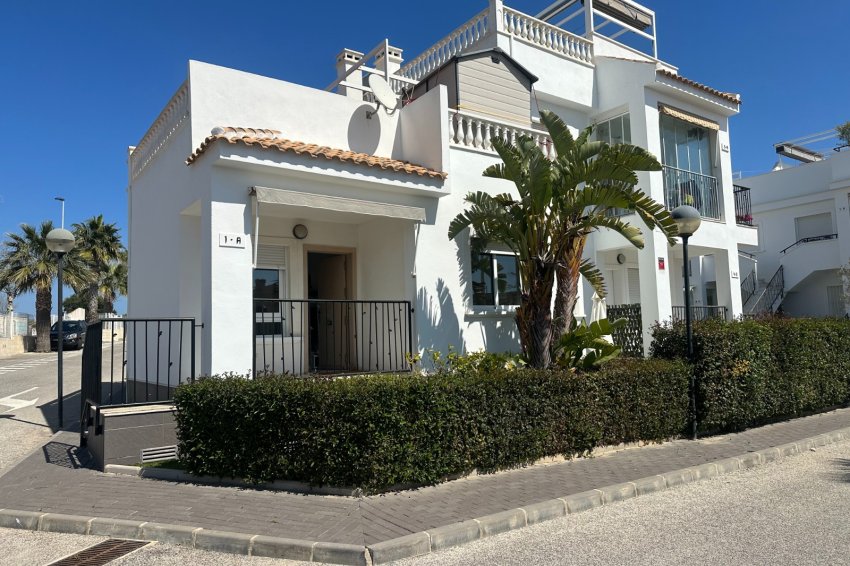 Återförsäljning - Bungalow -
Torrevieja - Aguas Nuevas