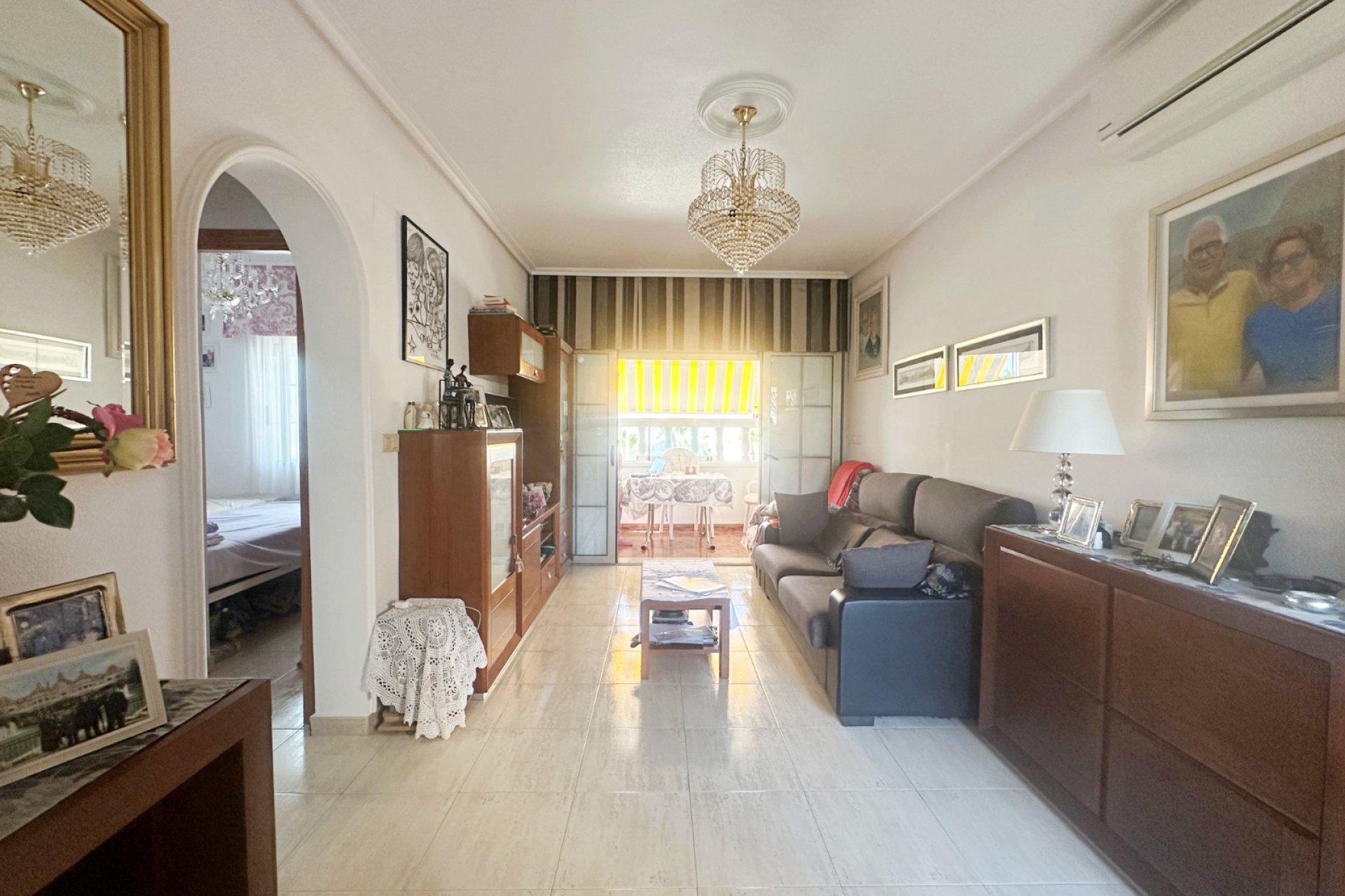 Återförsäljning - Bungalow -
Torrevieja - Aguas Nuevas