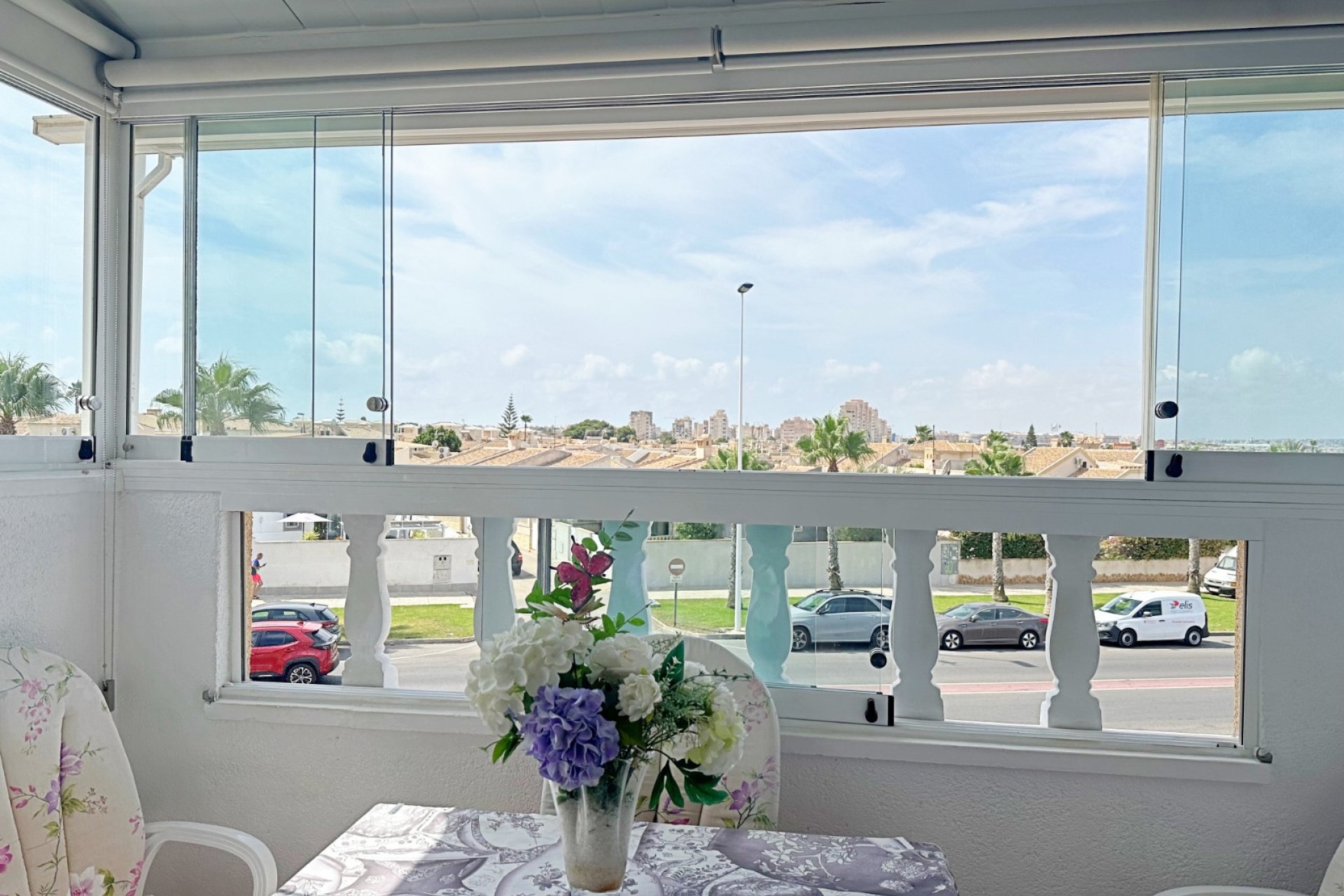 Återförsäljning - Bungalow -
Torrevieja - Aguas Nuevas