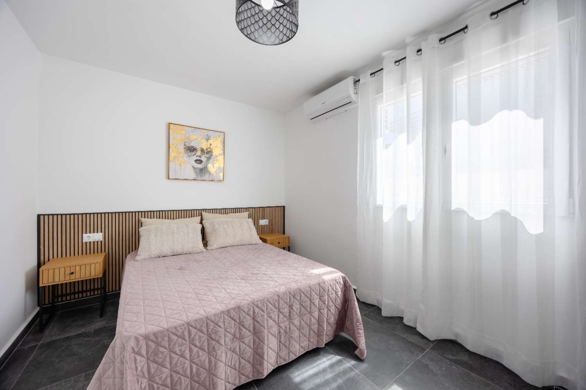 Återförsäljning - Bungalow -
Torrevieja - Jardin del Mar