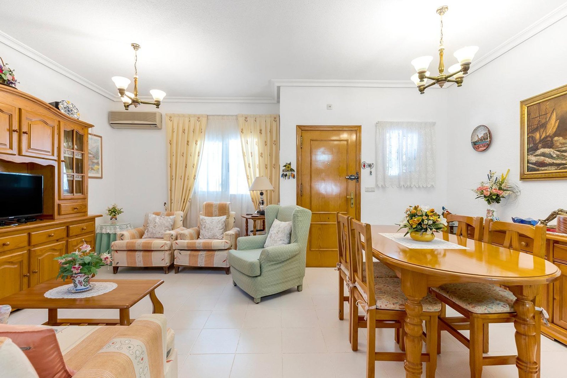 Återförsäljning - Bungalow -
Torrevieja - La Mata