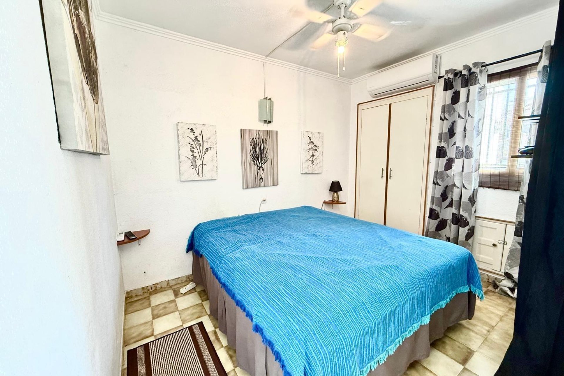 Återförsäljning - Bungalow -
Torrevieja - La Siesta - El Salado - Torreta