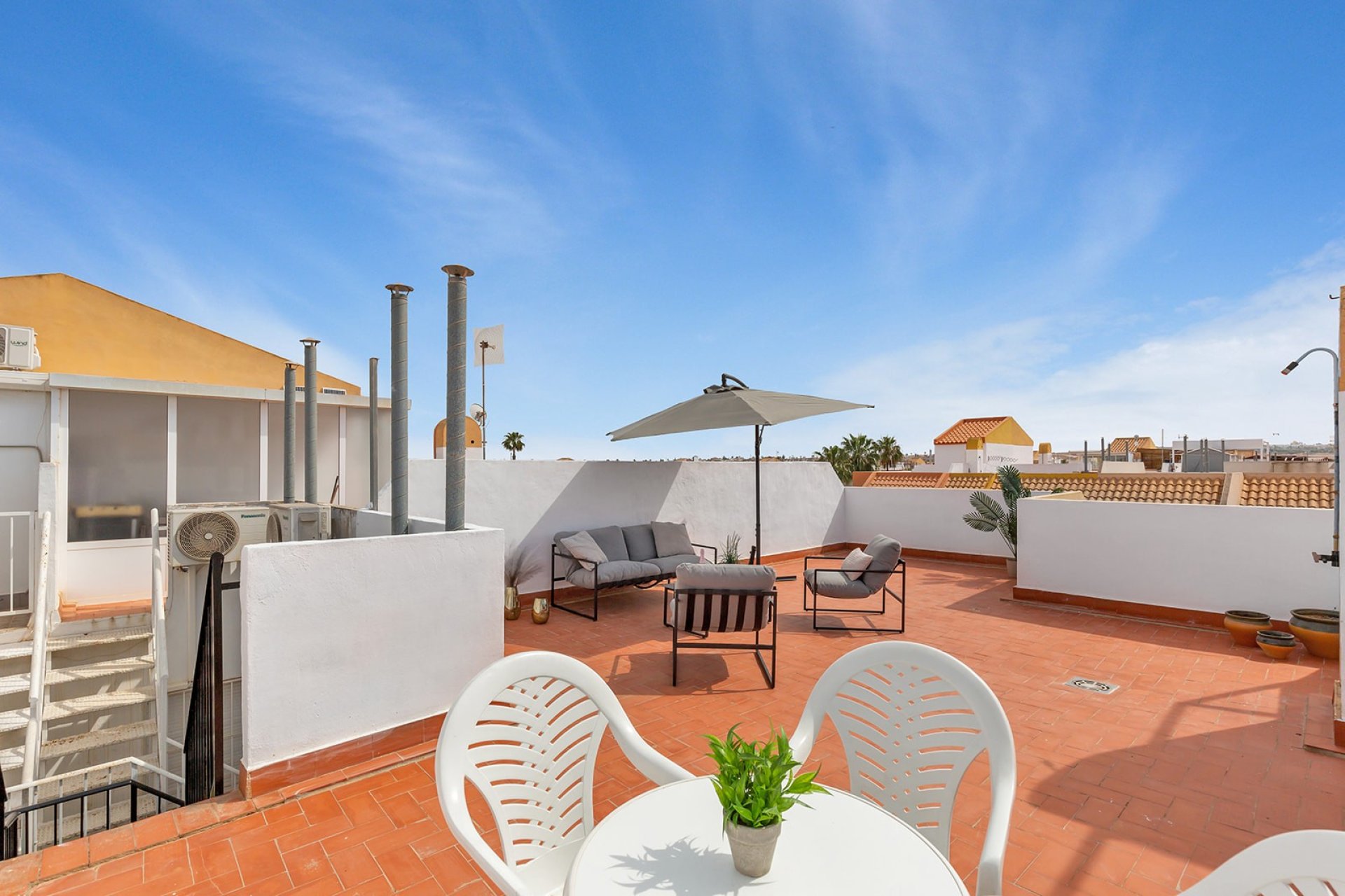 Återförsäljning - Bungalow -
Torrevieja - La Siesta - El Salado -  Torreta