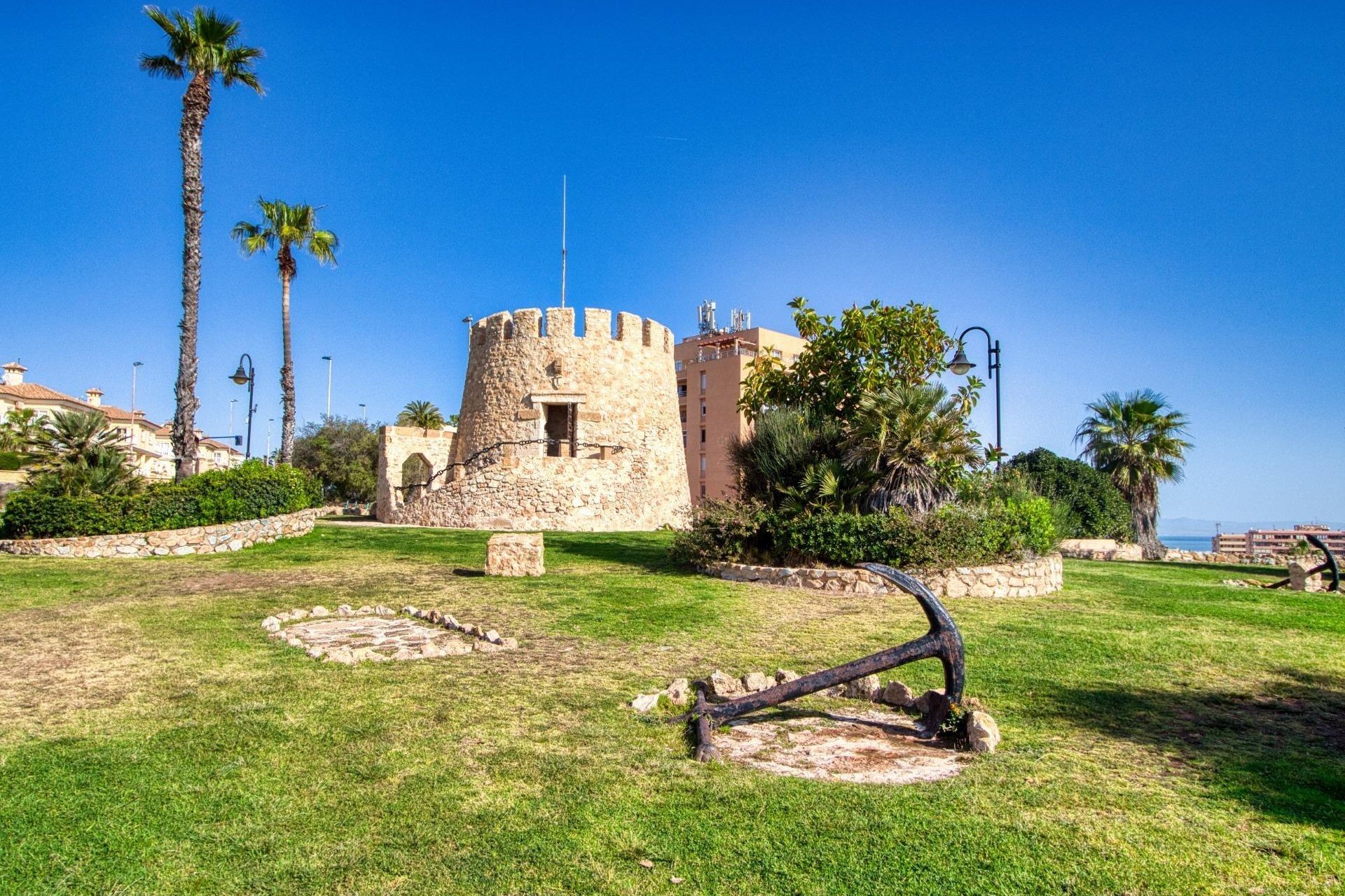 Återförsäljning - Bungalow -
Torrevieja - Lago jardin