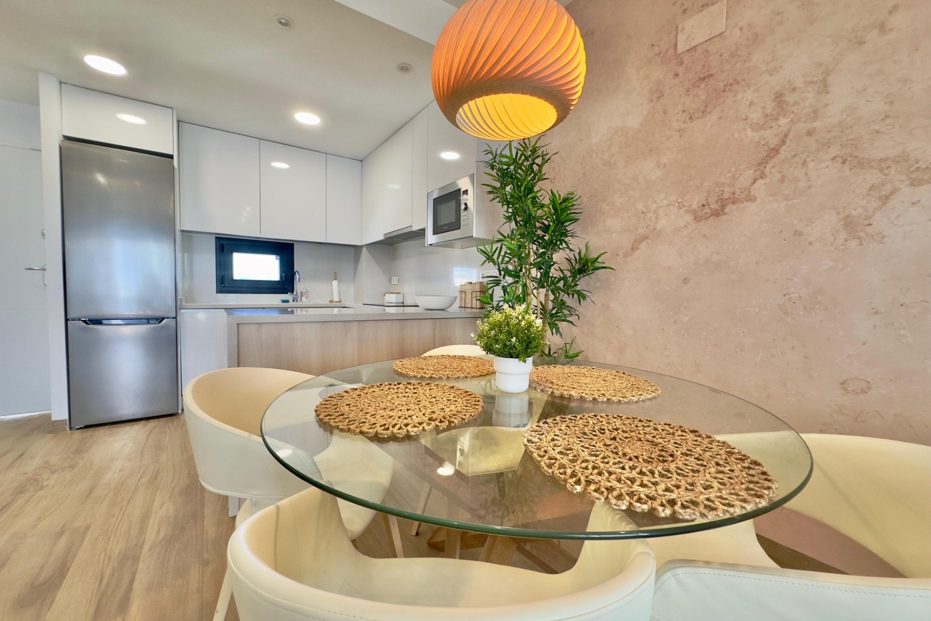 Återförsäljning - Bungalow -
Torrevieja - Los balcones