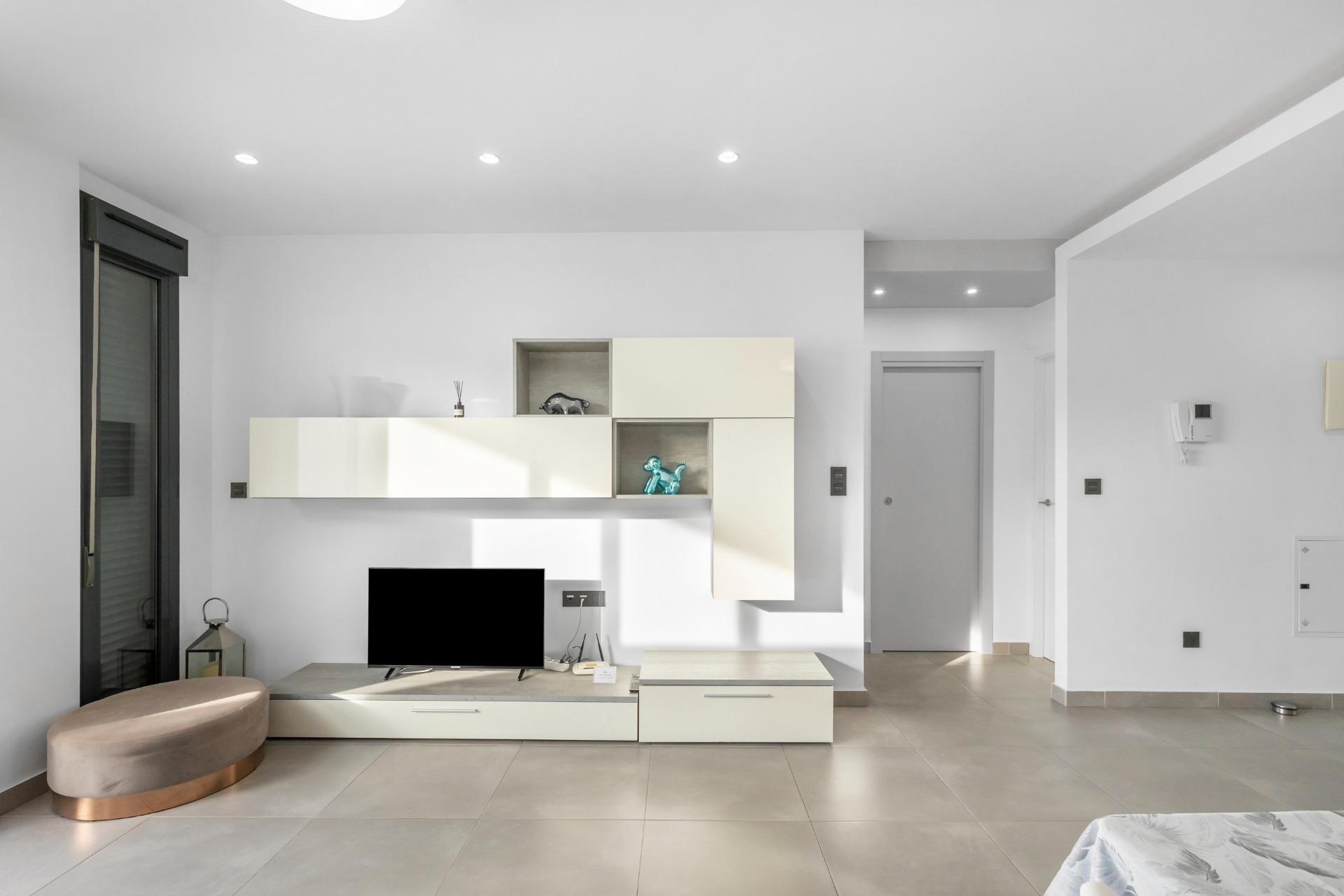 Återförsäljning - Bungalow -
Torrevieja - Los Balcones