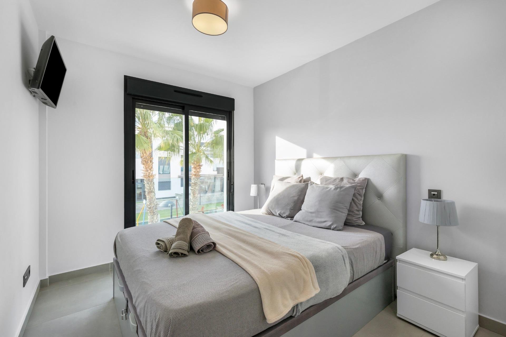 Återförsäljning - Bungalow -
Torrevieja - Los Balcones