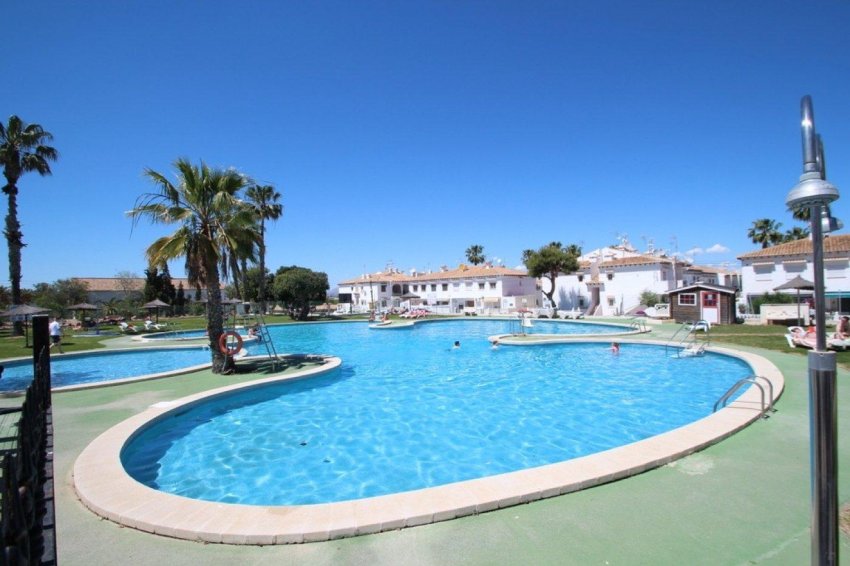 Återförsäljning - Bungalow -
Torrevieja - Los Balcones