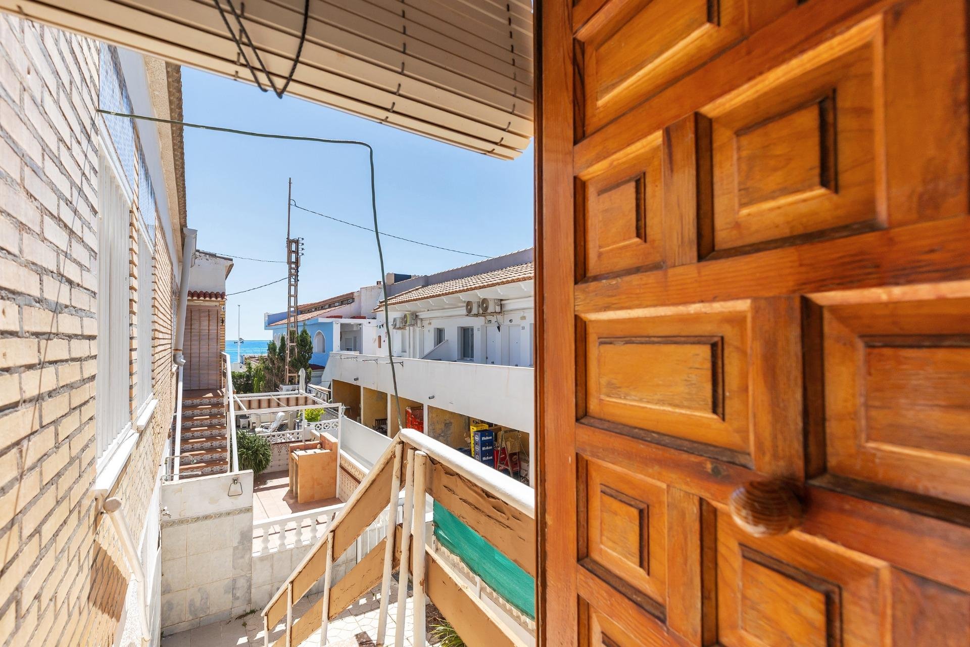 Återförsäljning - Bungalow -
Torrevieja - Los Europeos