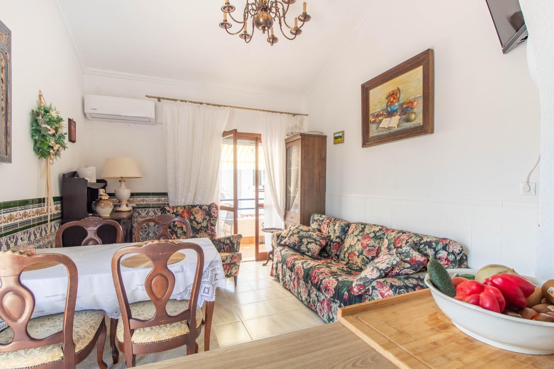 Återförsäljning - Bungalow -
Torrevieja - Los Frutales