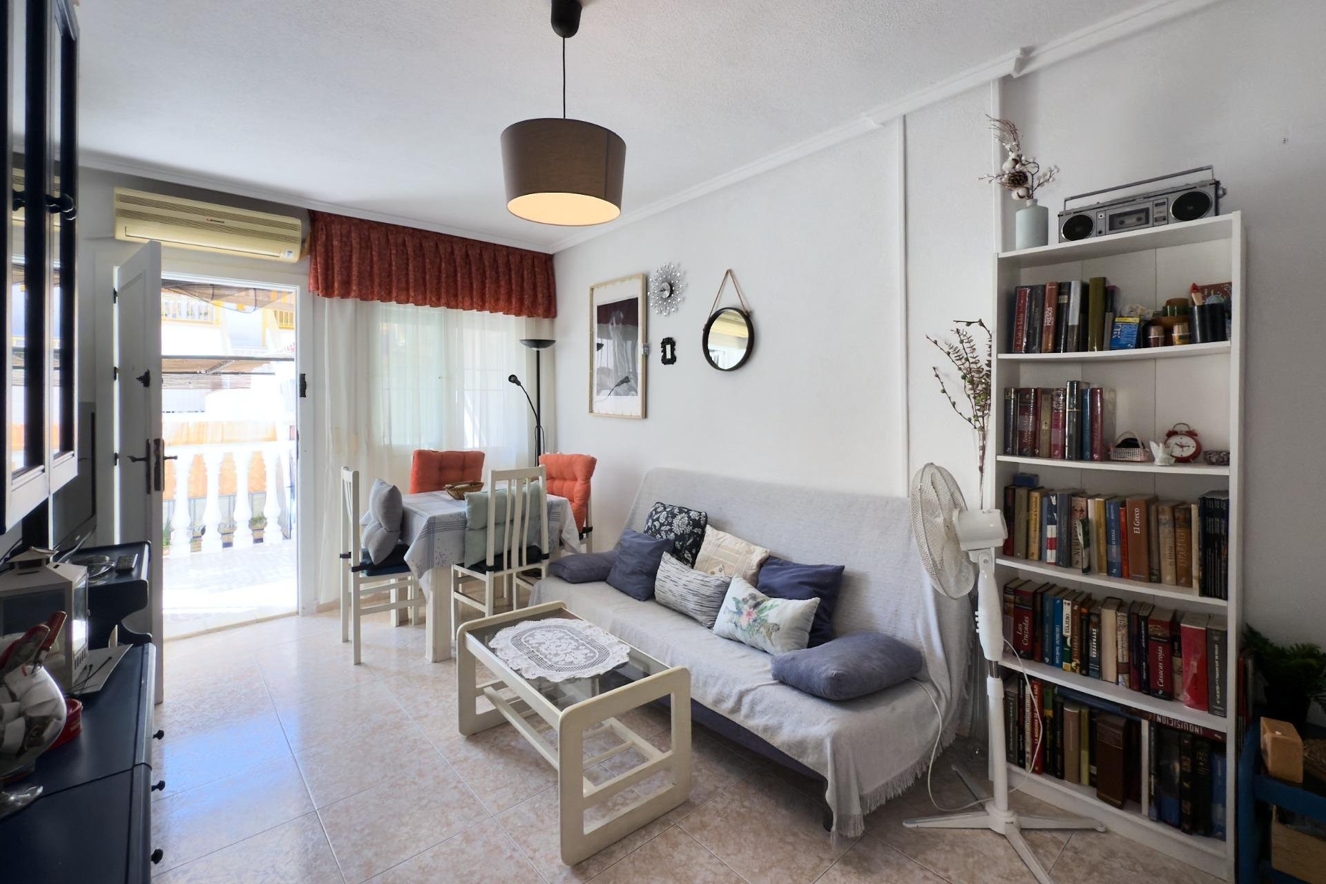 Återförsäljning - Bungalow -
Torrevieja - Parque de las Naciones