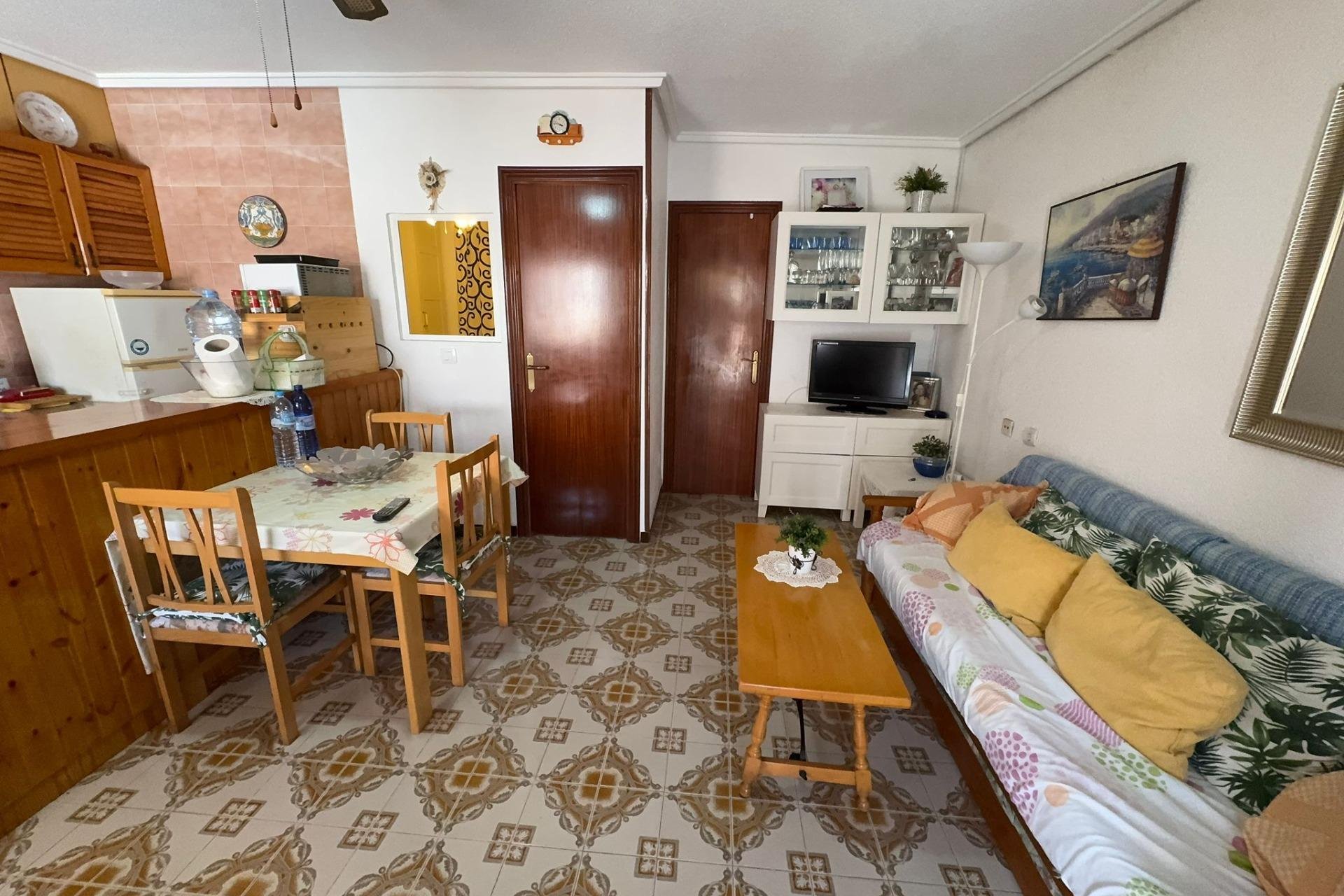 Återförsäljning - Bungalow -
Torrevieja - Playa de los Naufragos