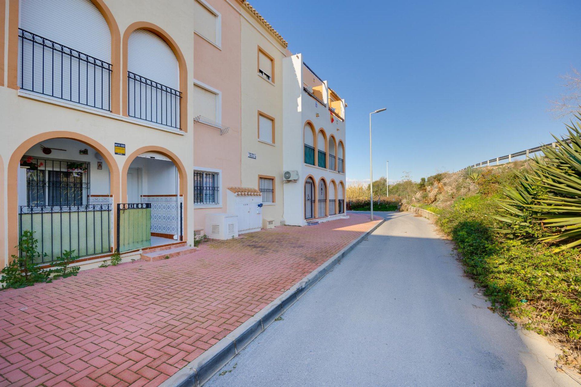 Återförsäljning - Bungalow -
Torrevieja - Playa de los Naufragos