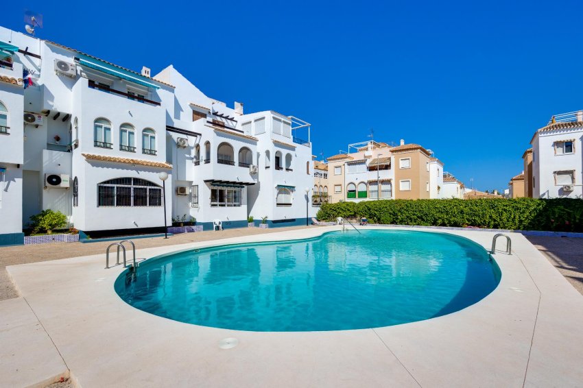 Återförsäljning - Bungalow -
Torrevieja - Playa de los Naufragos