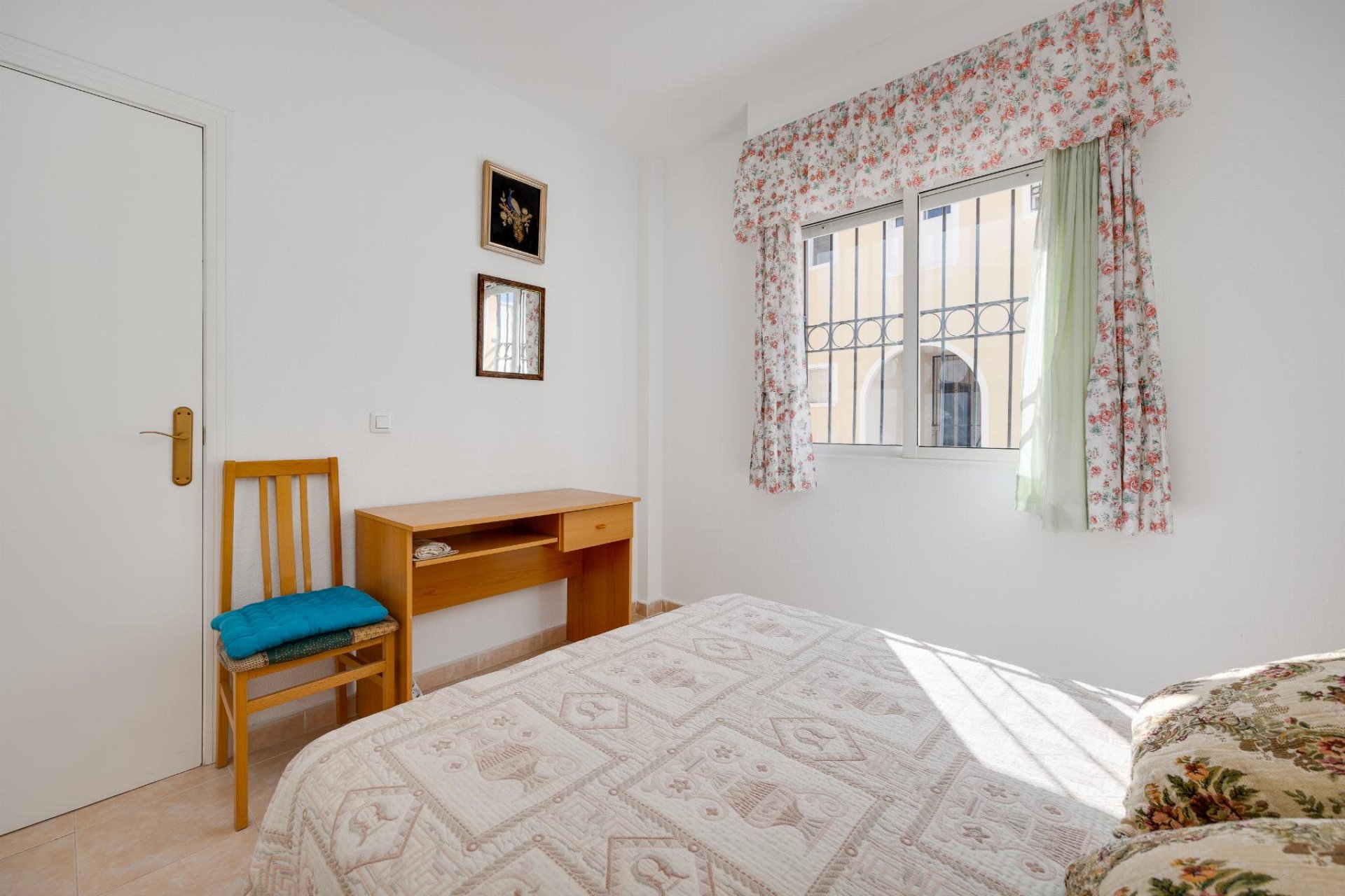 Återförsäljning - Bungalow -
Torrevieja - Playa de los Naufragos