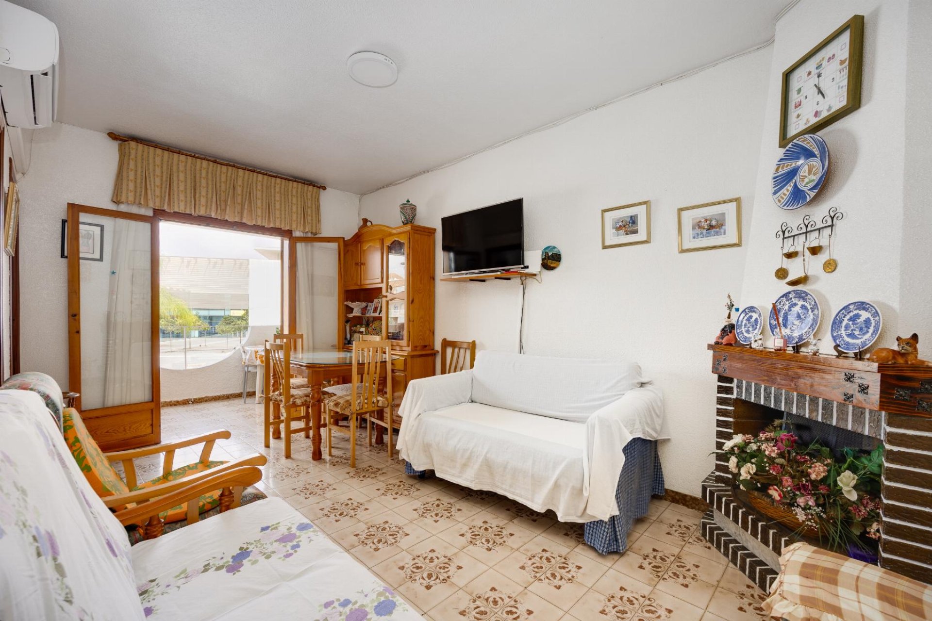 Återförsäljning - Bungalow -
Torrevieja - Playa del Acequión