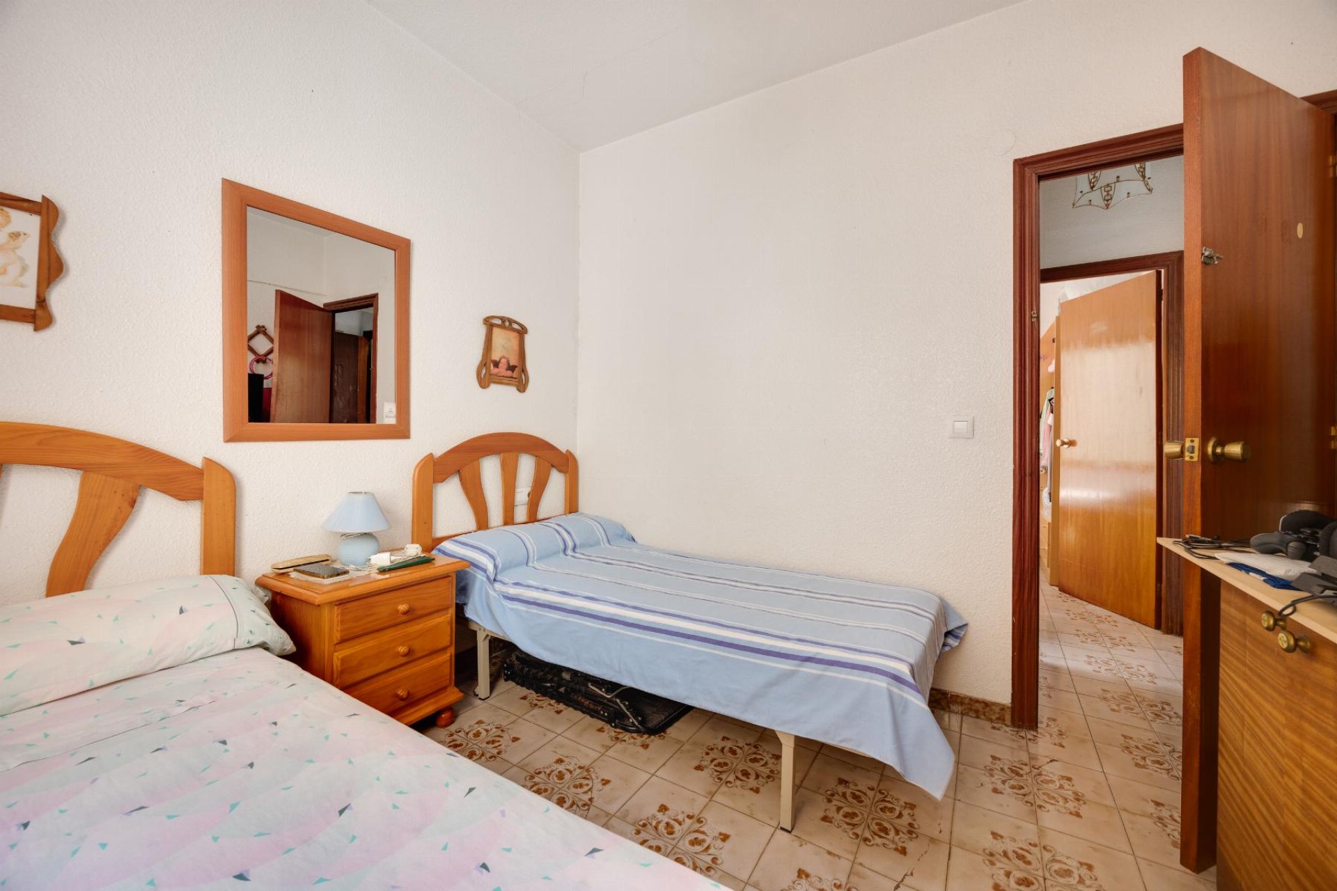 Återförsäljning - Bungalow -
Torrevieja - Playa del Acequión