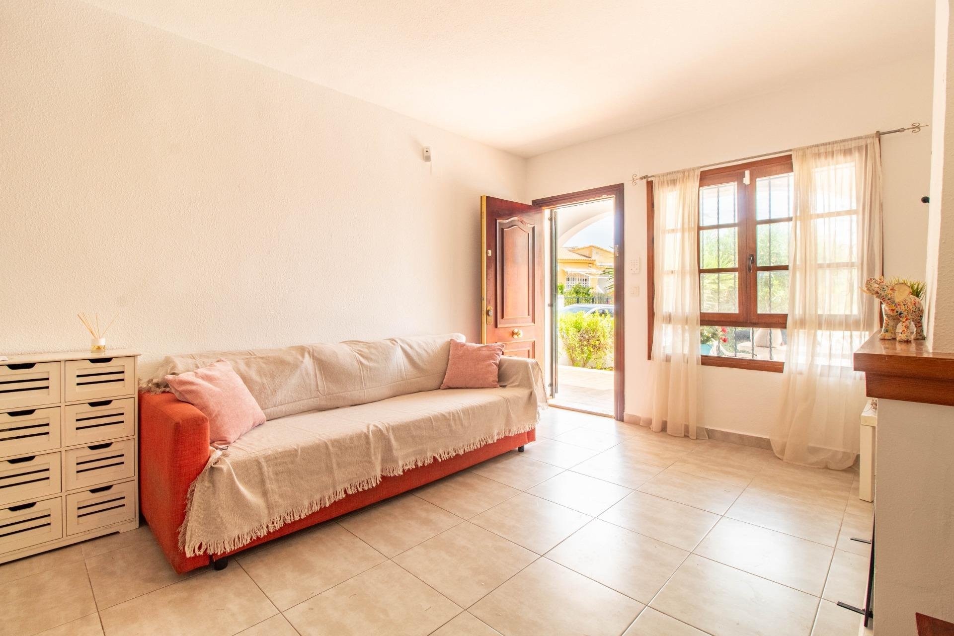 Återförsäljning - Bungalow -
Torrevieja - Torreblanca