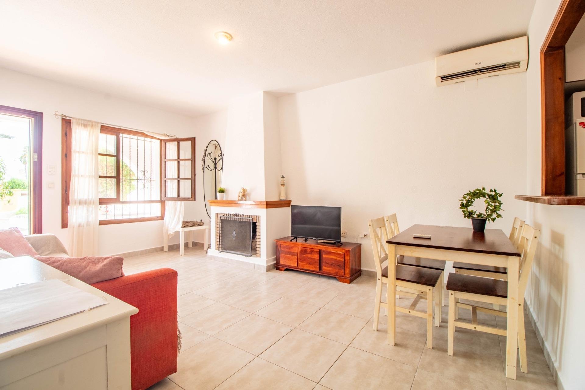 Återförsäljning - Bungalow -
Torrevieja - Torreblanca