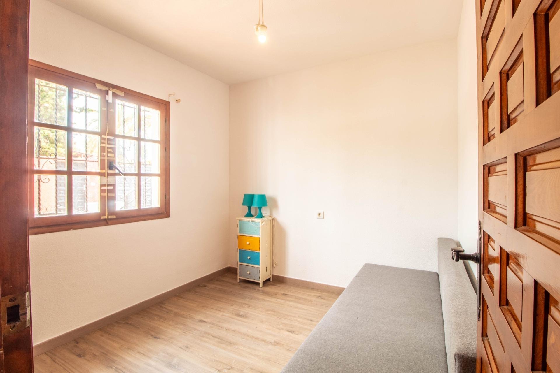 Återförsäljning - Bungalow -
Torrevieja - Torreblanca