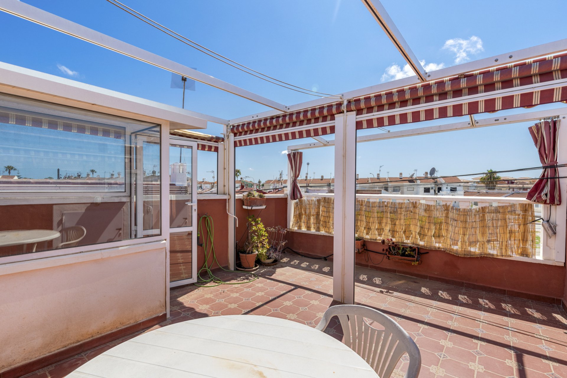 Återförsäljning - Bungalow -
Torrevieja - Torretas