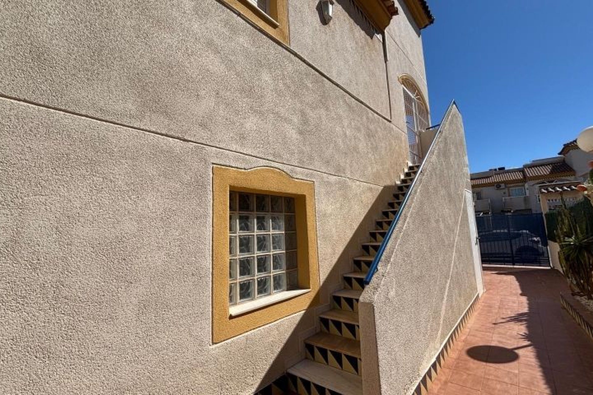 Återförsäljning - Bungalow -
Torrevieja