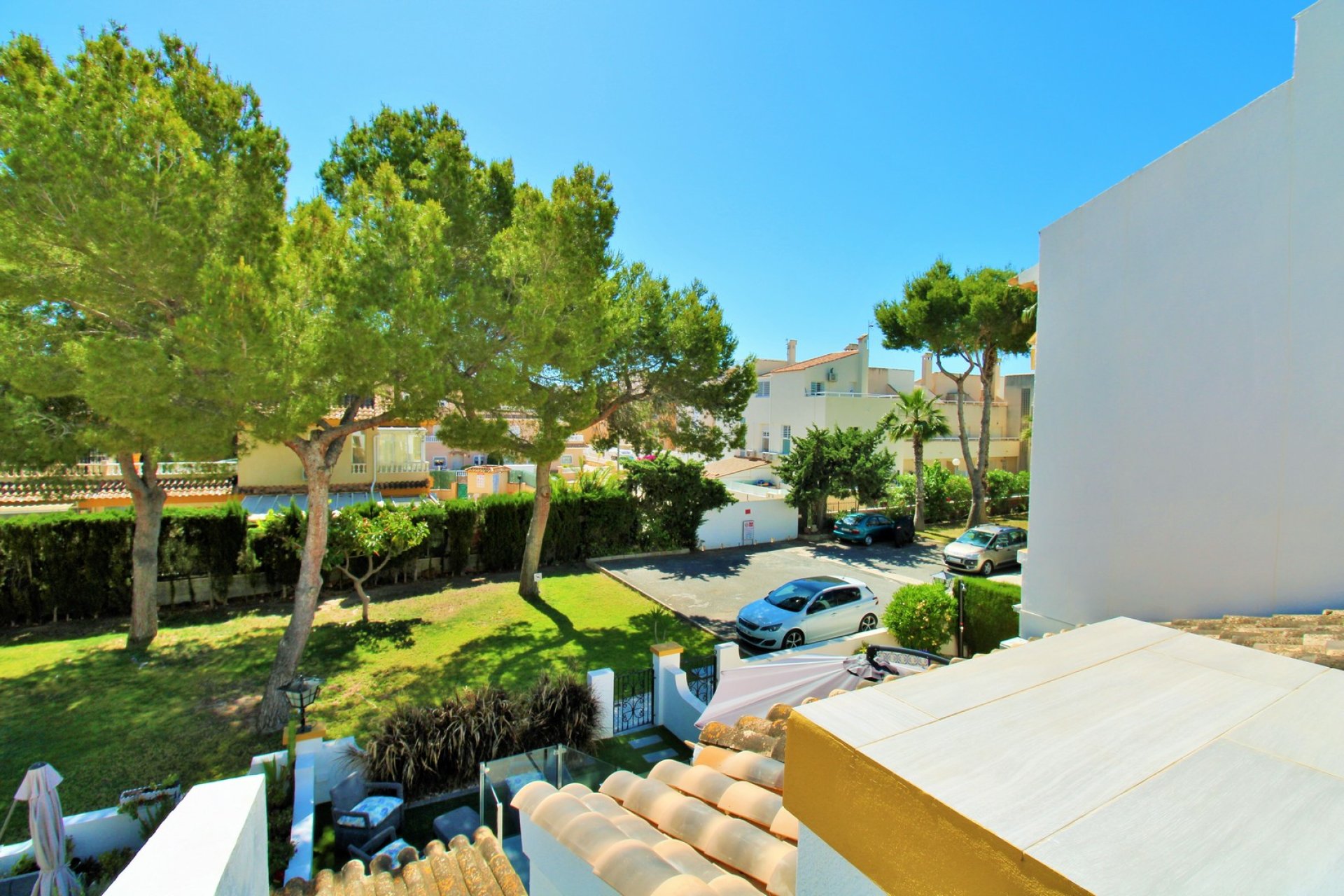Återförsäljning - Bungalow -
Villamartin - Villamartín