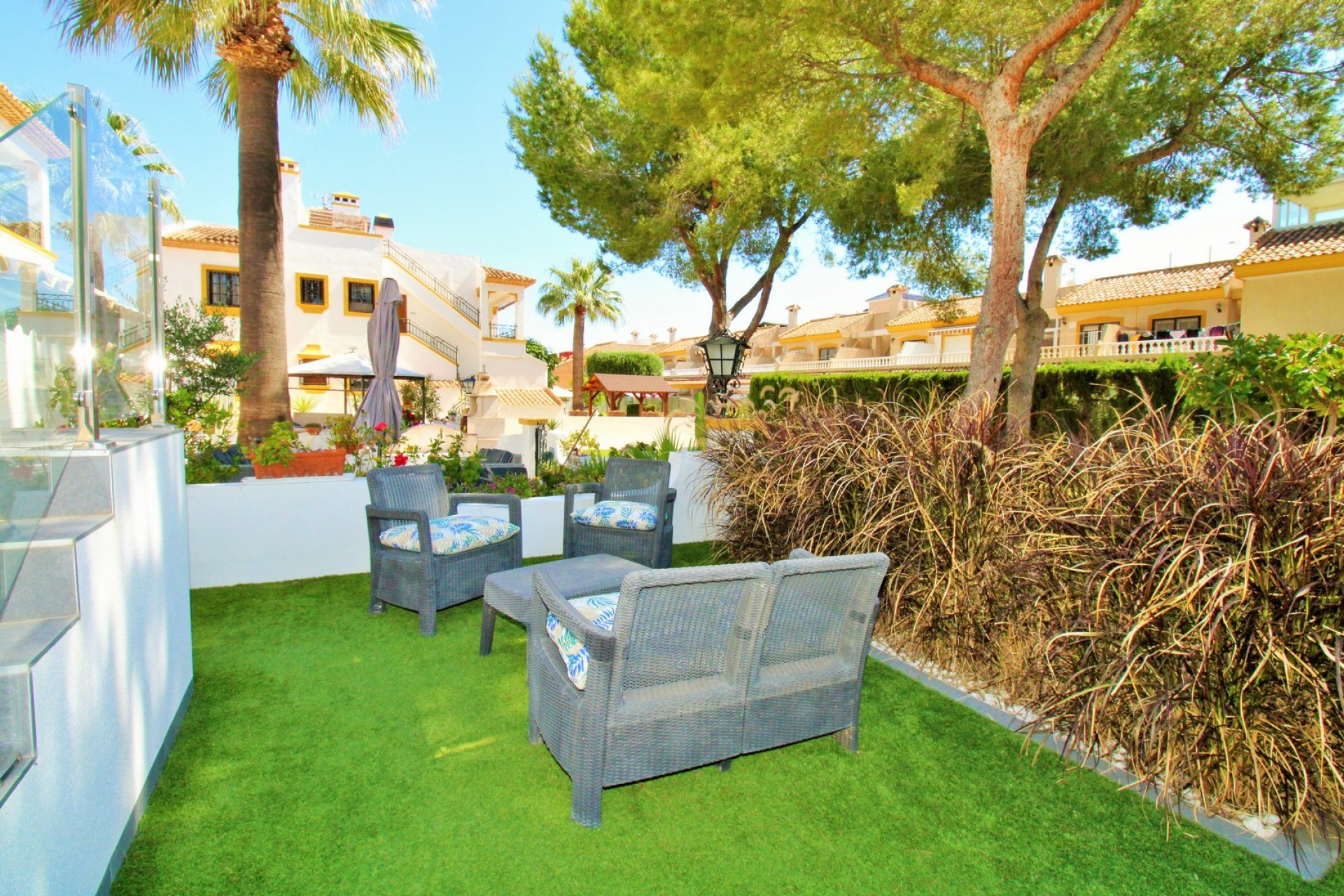 Återförsäljning - Bungalow -
Villamartin - Villamartín