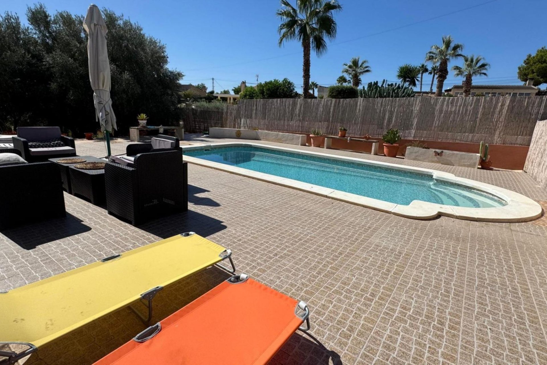 Återförsäljning - Casa de campo -
Albatera - BARRANCO SAN CAYETANO