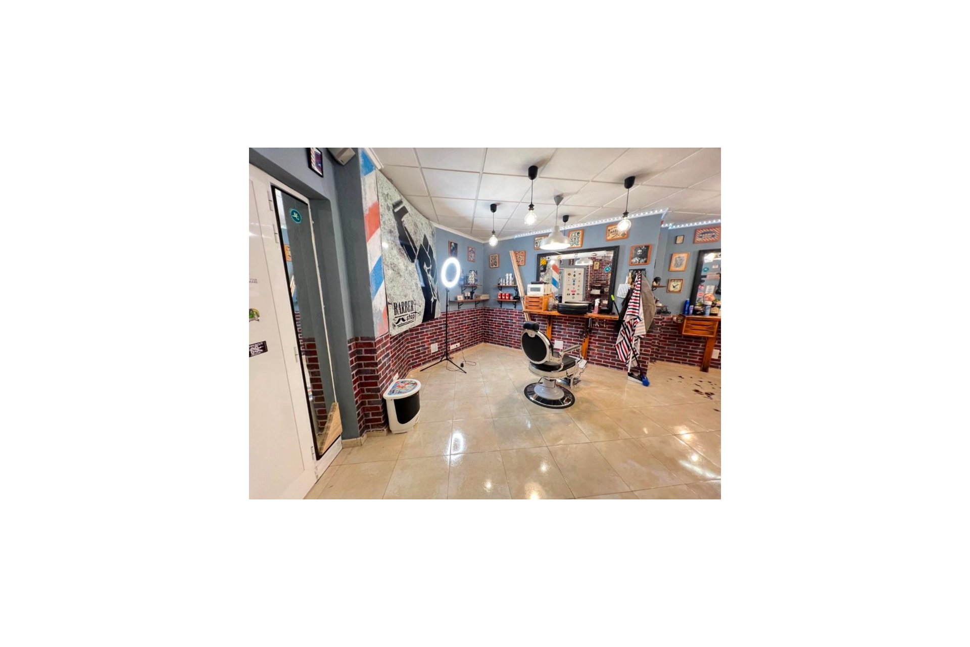 Återförsäljning - Commercial Unit -
Guardamar del Segura - Guardamar