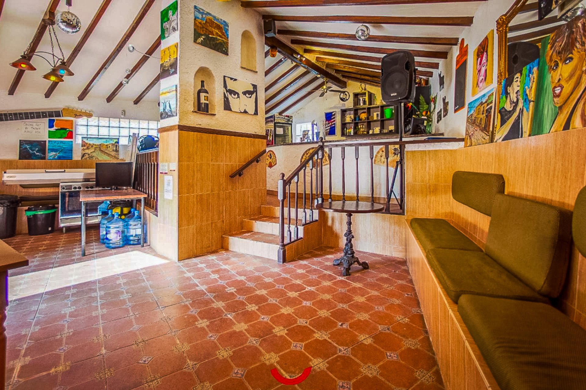 Återförsäljning - Commercial Unit -
Hondón de las Nieves