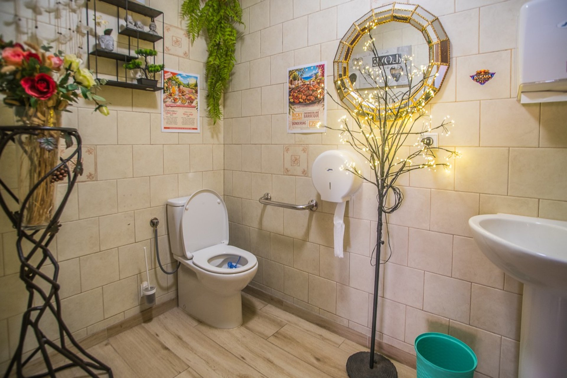 Återförsäljning - Commercial Unit -
Orihuela - Los Balcones Y los Altos