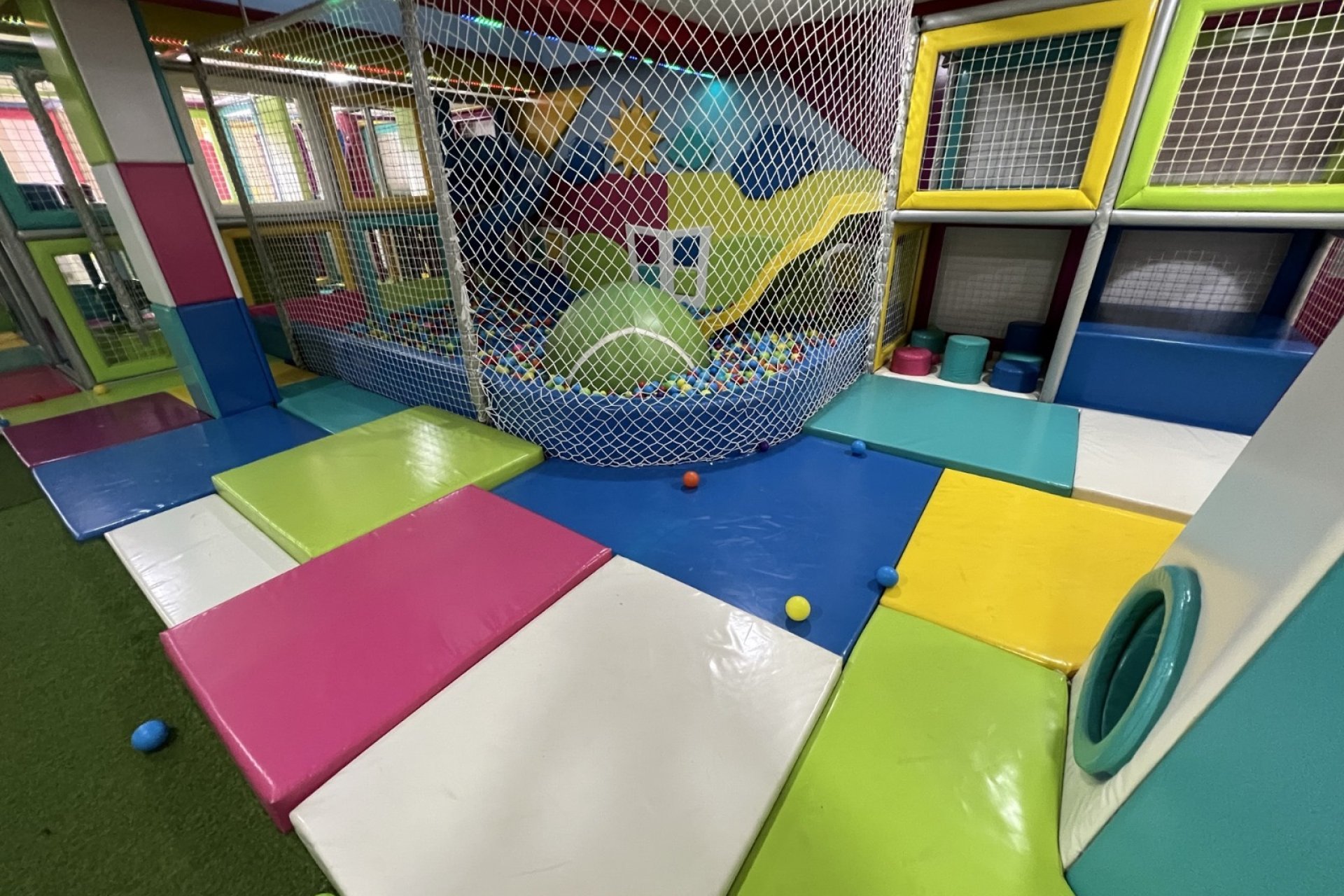 Återförsäljning - Commercial Unit -
Torrevieja - Costa Blanca Sur