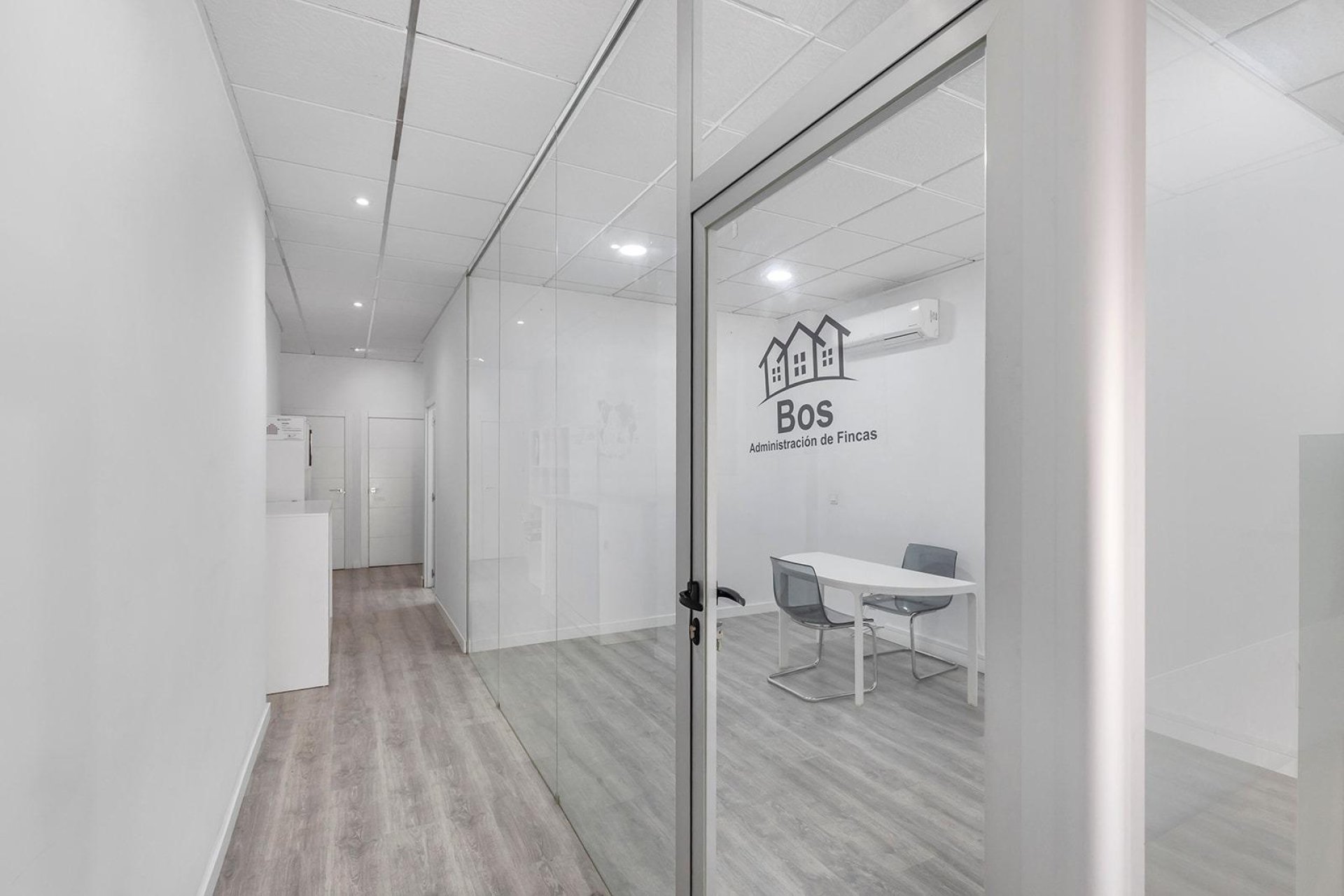 Återförsäljning - Commercial Unit -
Torrevieja - La Mata