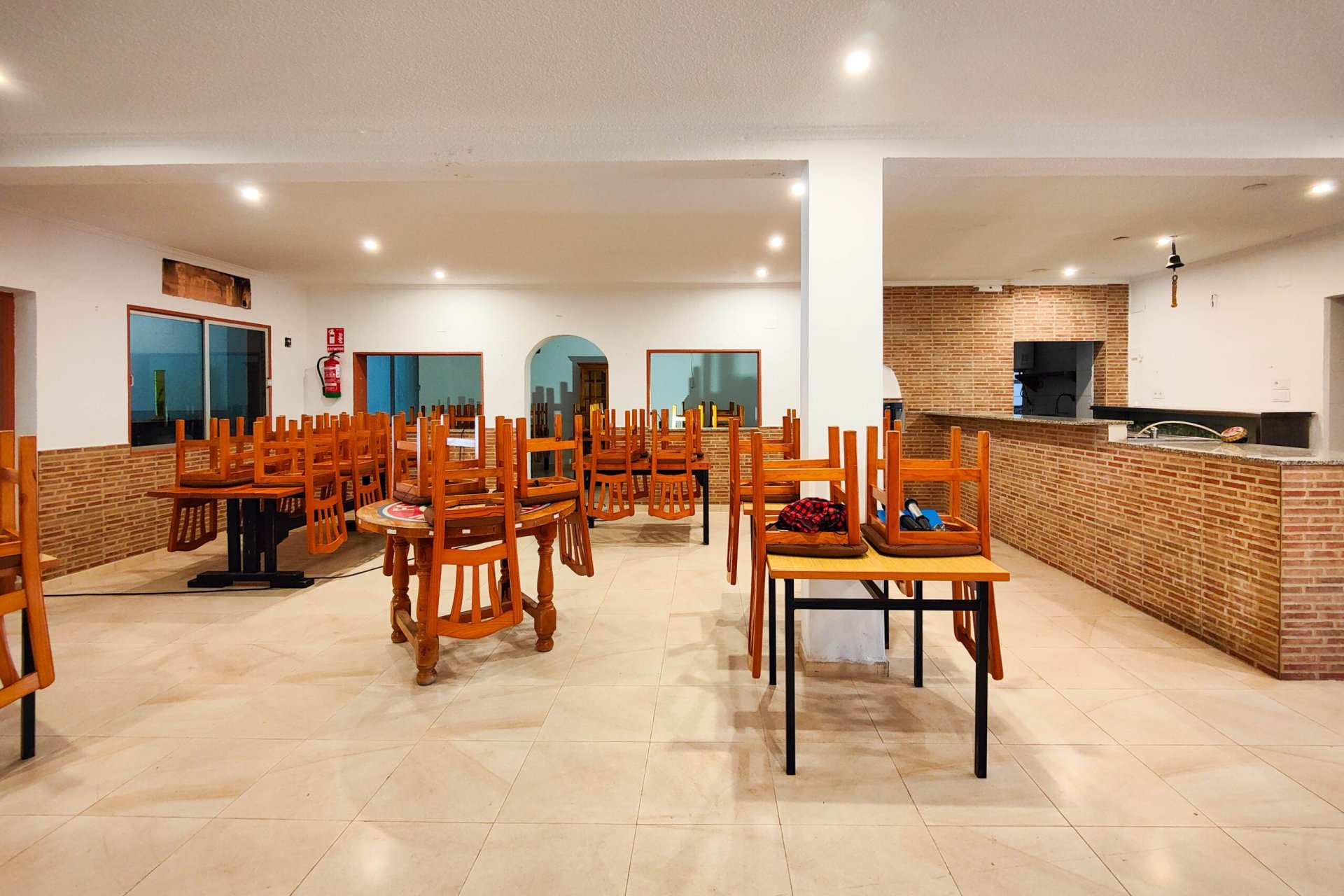 Återförsäljning - Commercial Unit -
Torrevieja - La Siesta - El Salado - Torreta