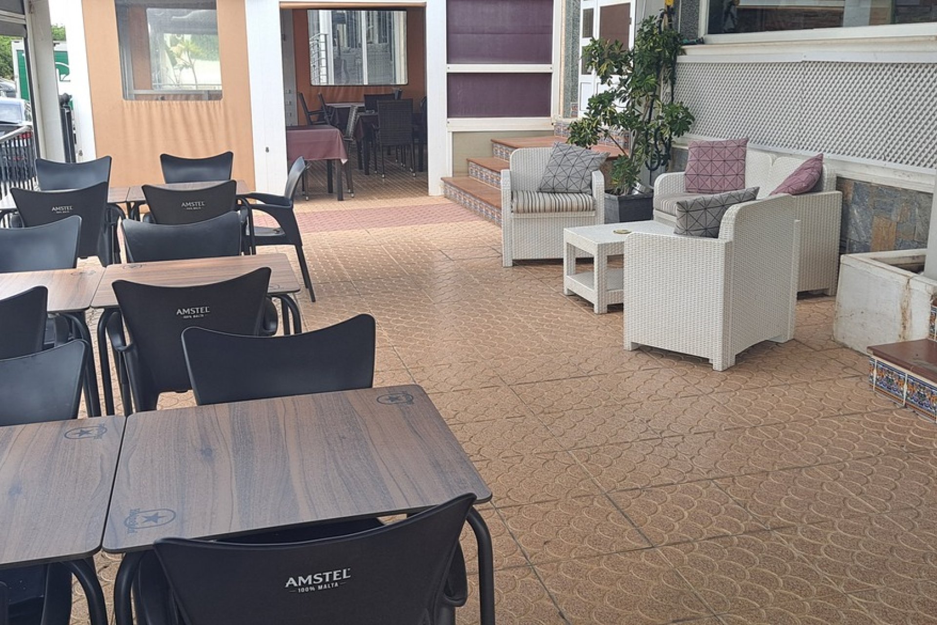 Återförsäljning - Commercial Unit -
Villamartin - Orihuela Costa