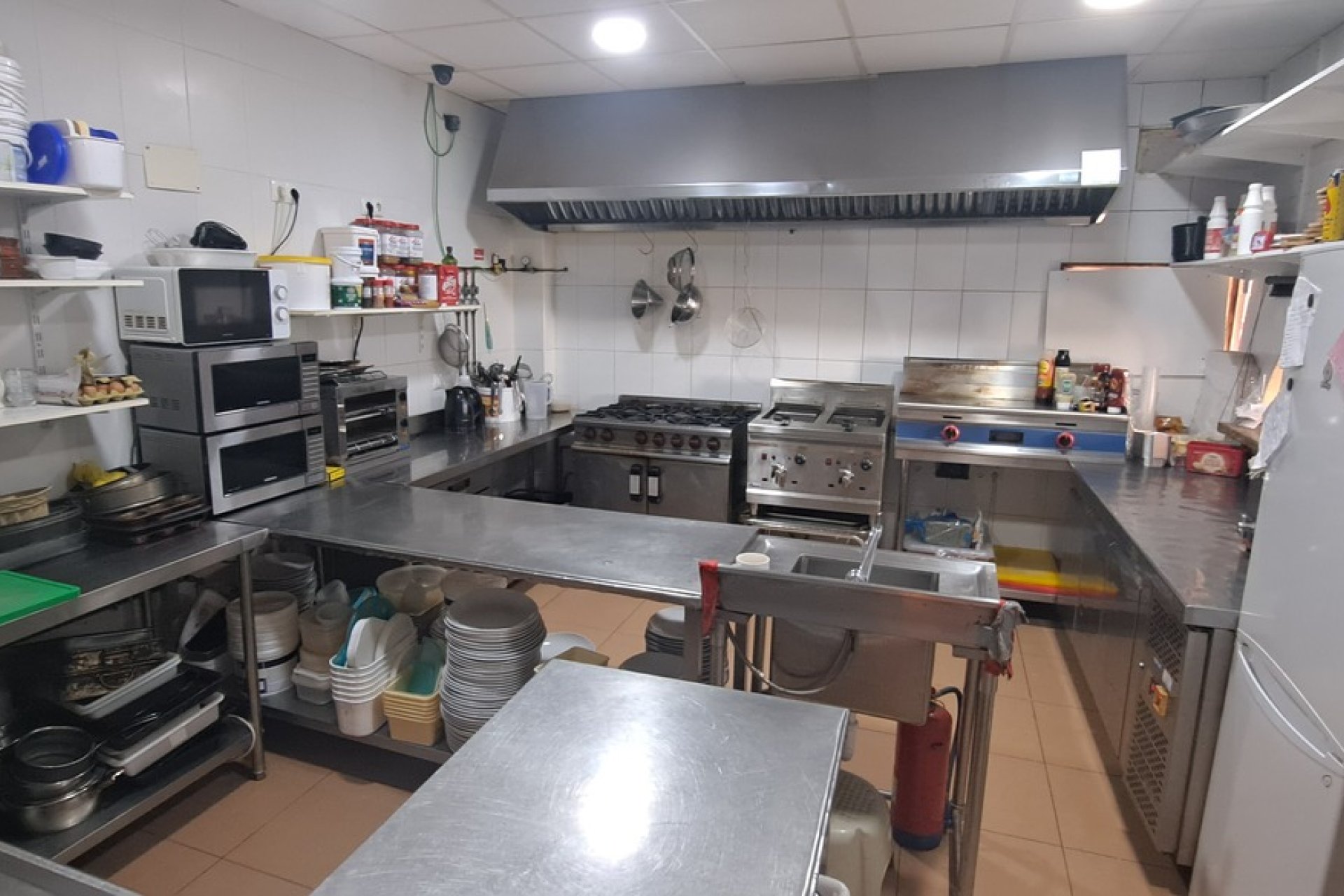Återförsäljning - Commercial Unit -
Villamartin - Orihuela Costa