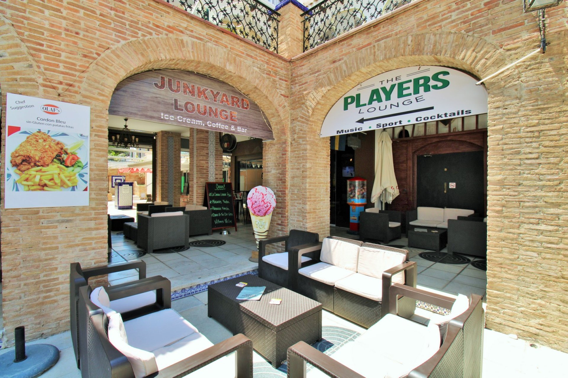 Återförsäljning - Commercial Unit -
Villamartin - Villamartín