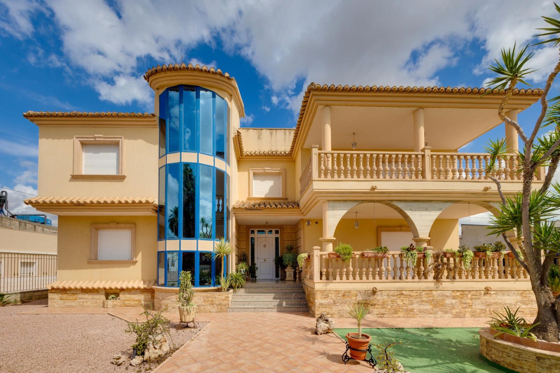 Återförsäljning - detached house -
Orihuela - Hurchillo