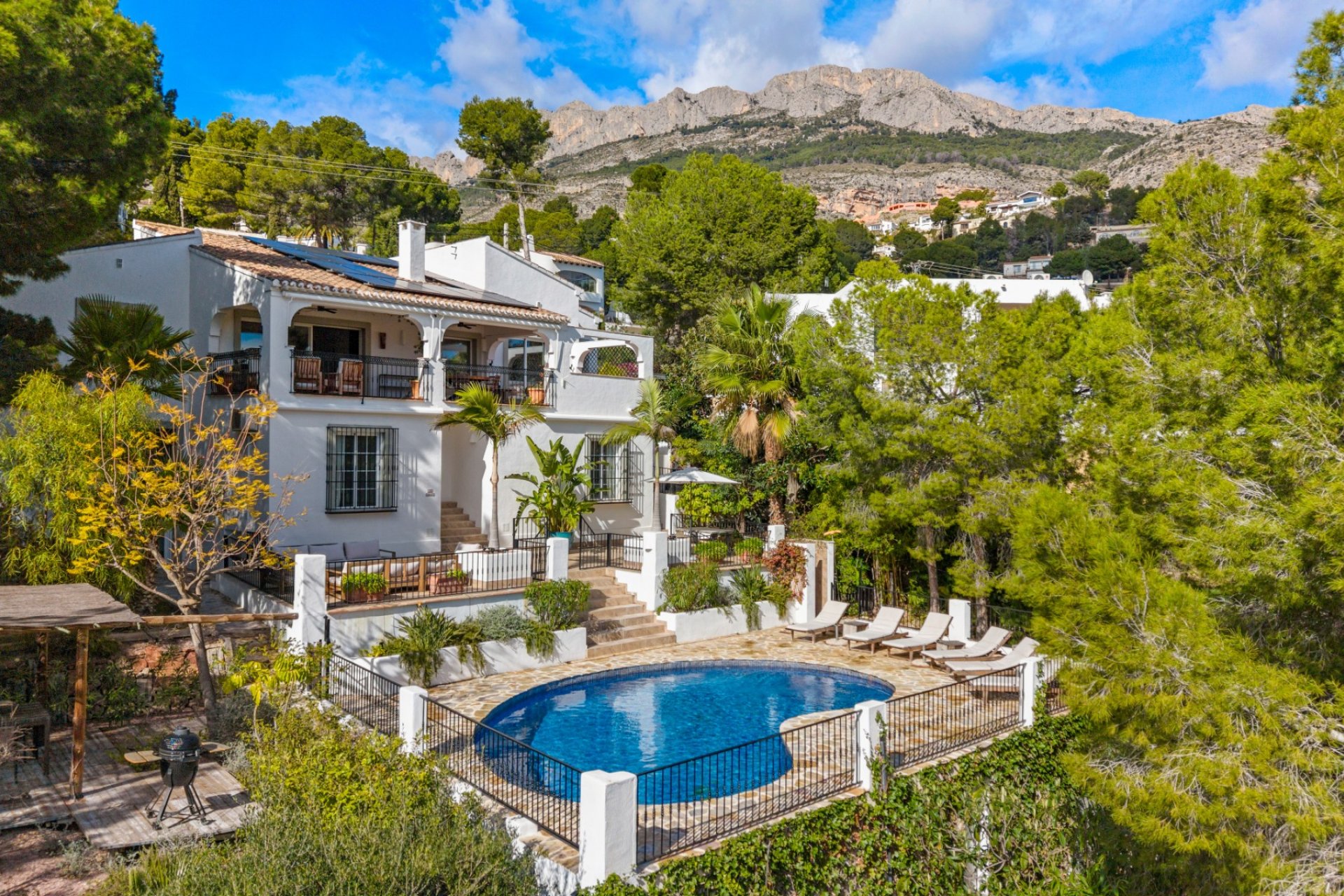 Återförsäljning - Detached villa -
Altea - Altea La Vella