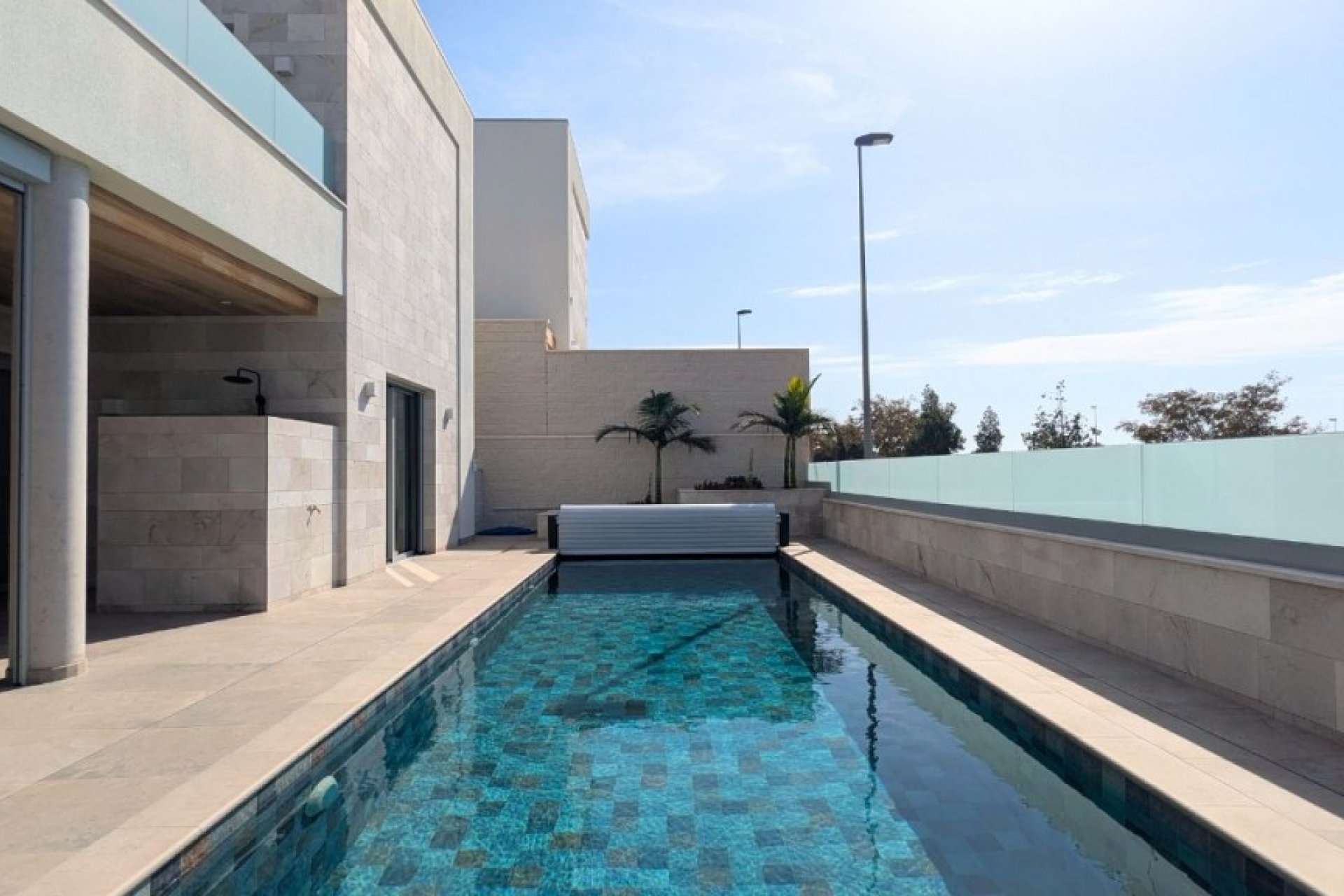 Återförsäljning - Detached villa -
Benijofar