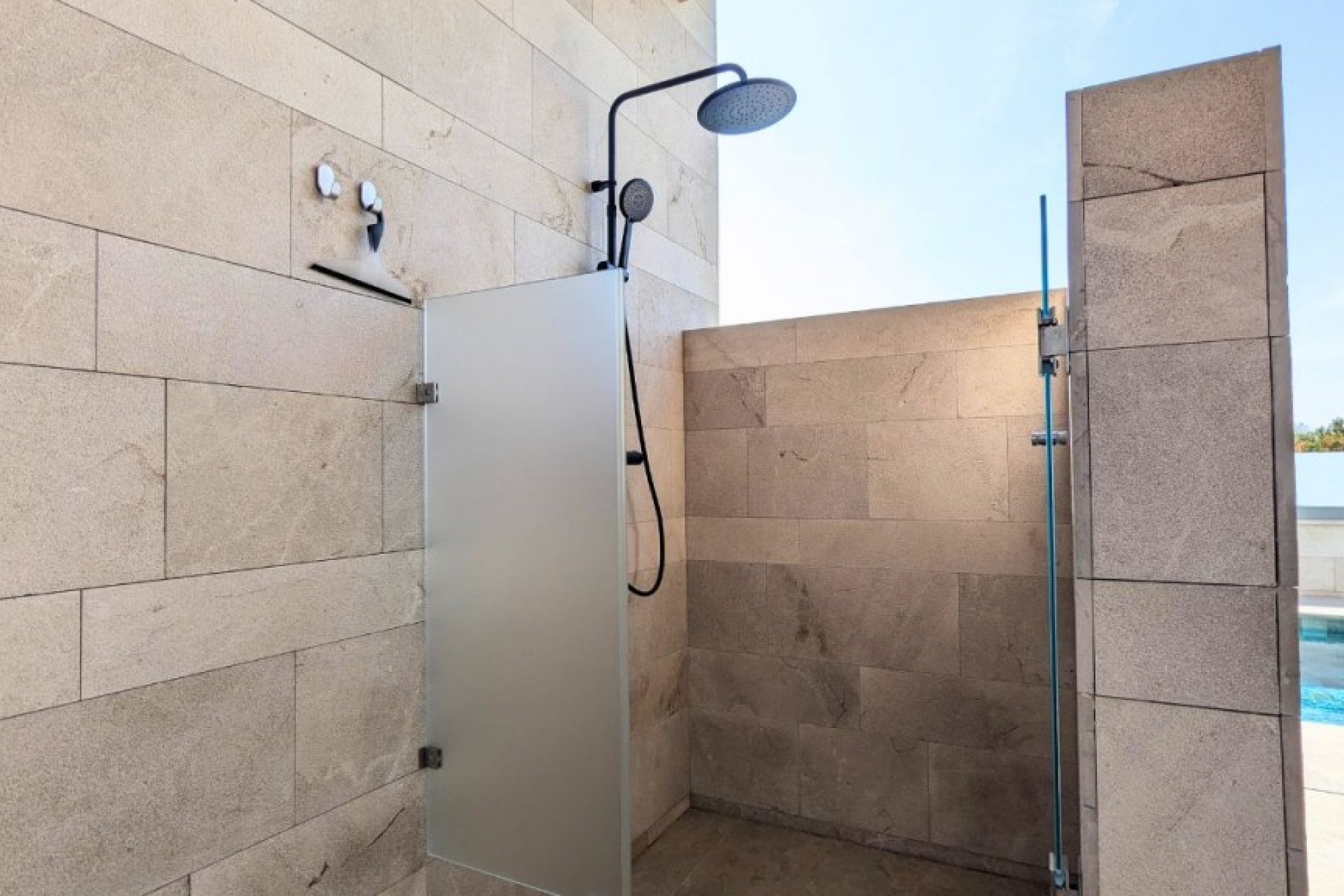 Återförsäljning - Detached villa -
Benijofar