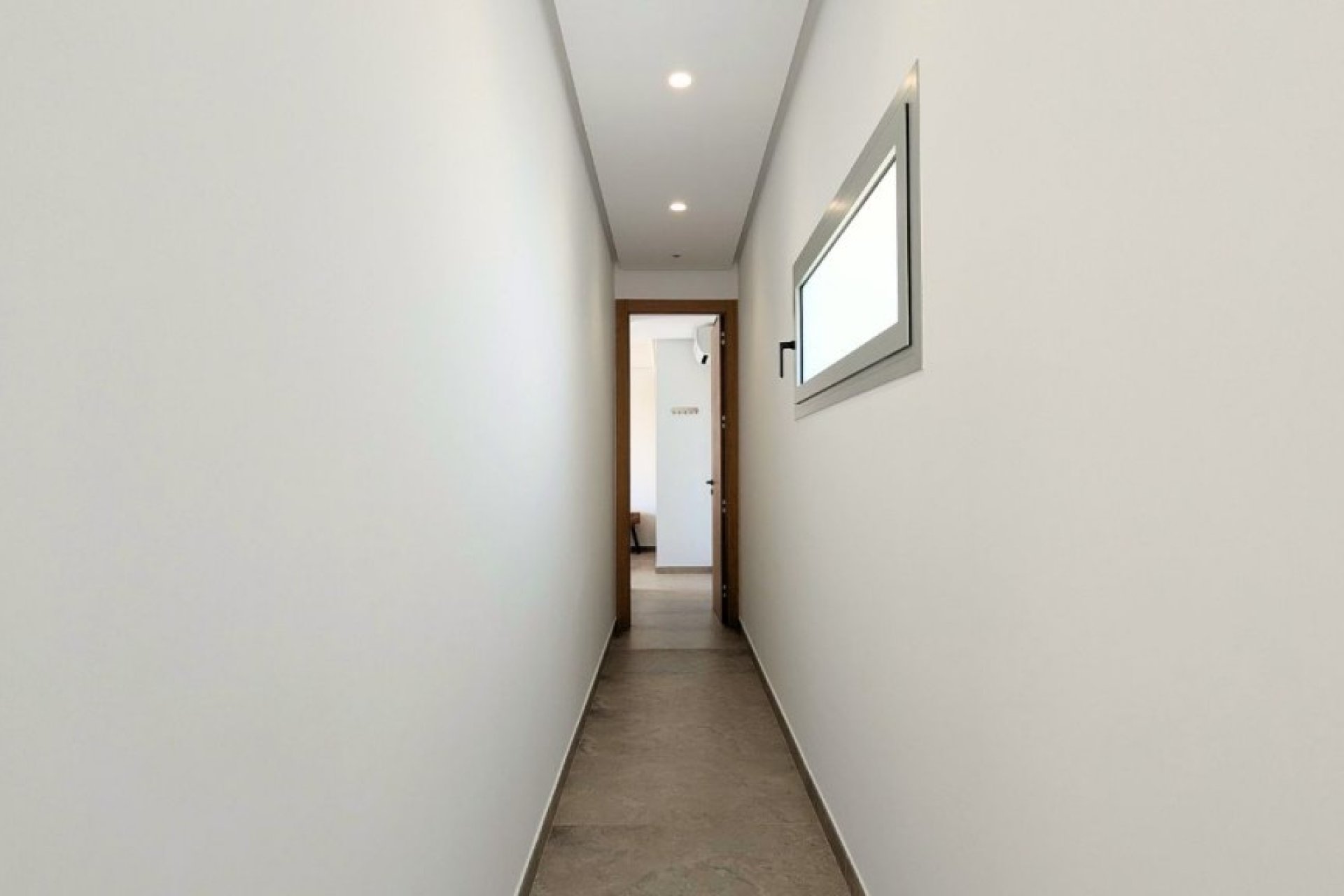 Återförsäljning - Detached villa -
Benijofar