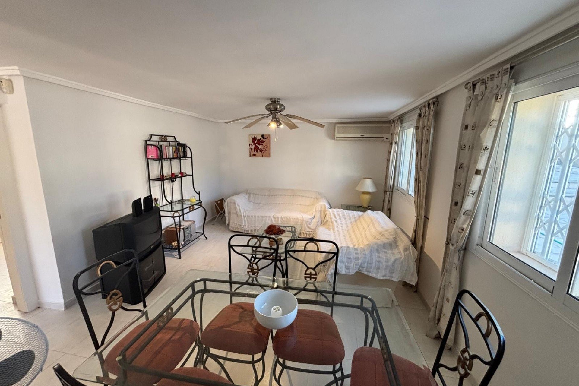 Återförsäljning - Detached villa -
Ciudad quesada - La Fiesta