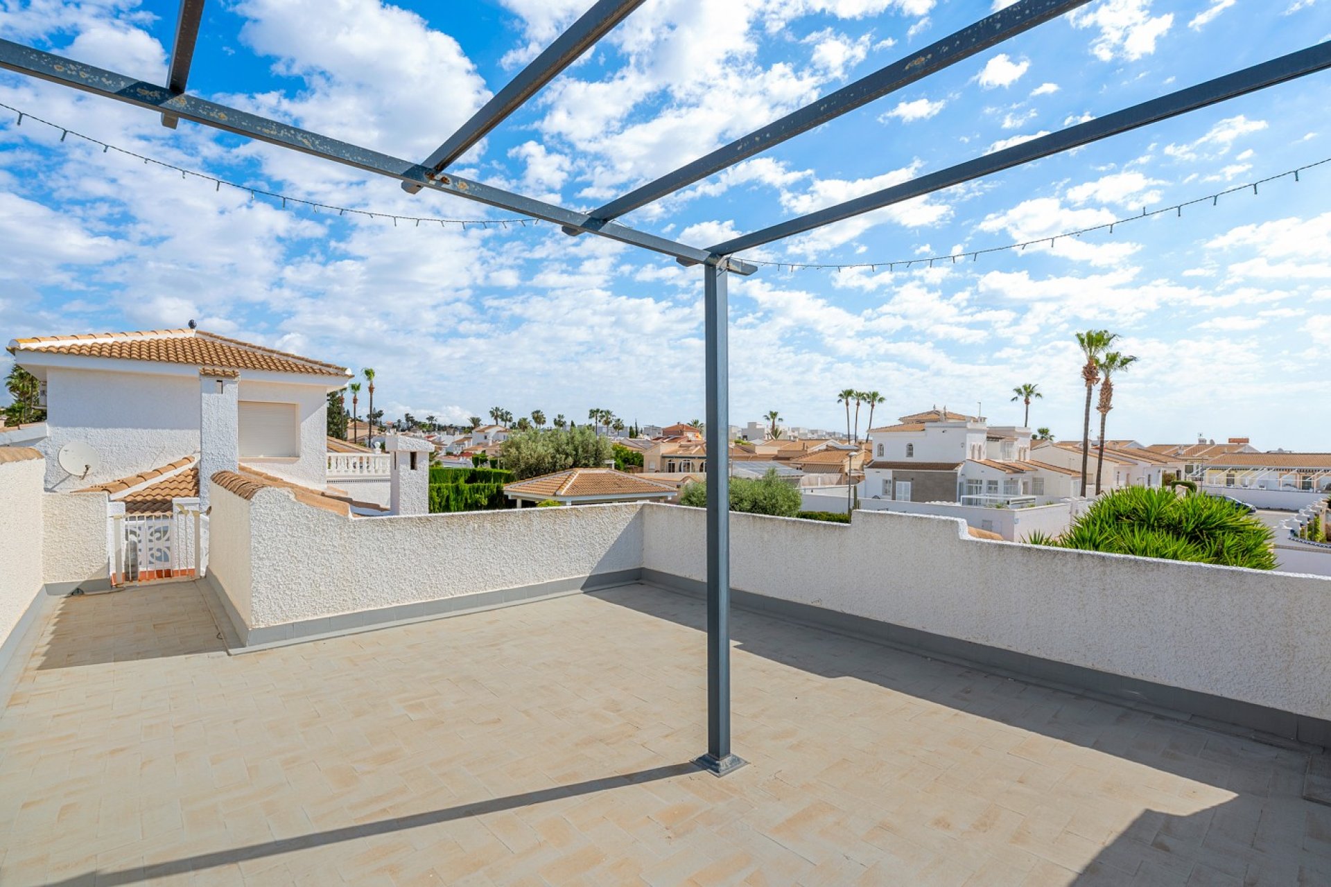 Återförsäljning - Detached villa -
Ciudad quesada - Pueblo Bravo