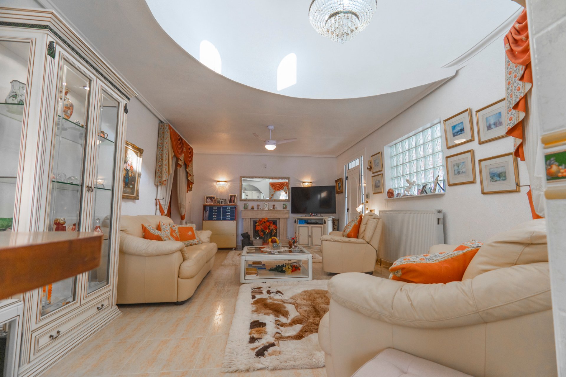 Återförsäljning - Detached villa -
Ciudad quesada - Rojales