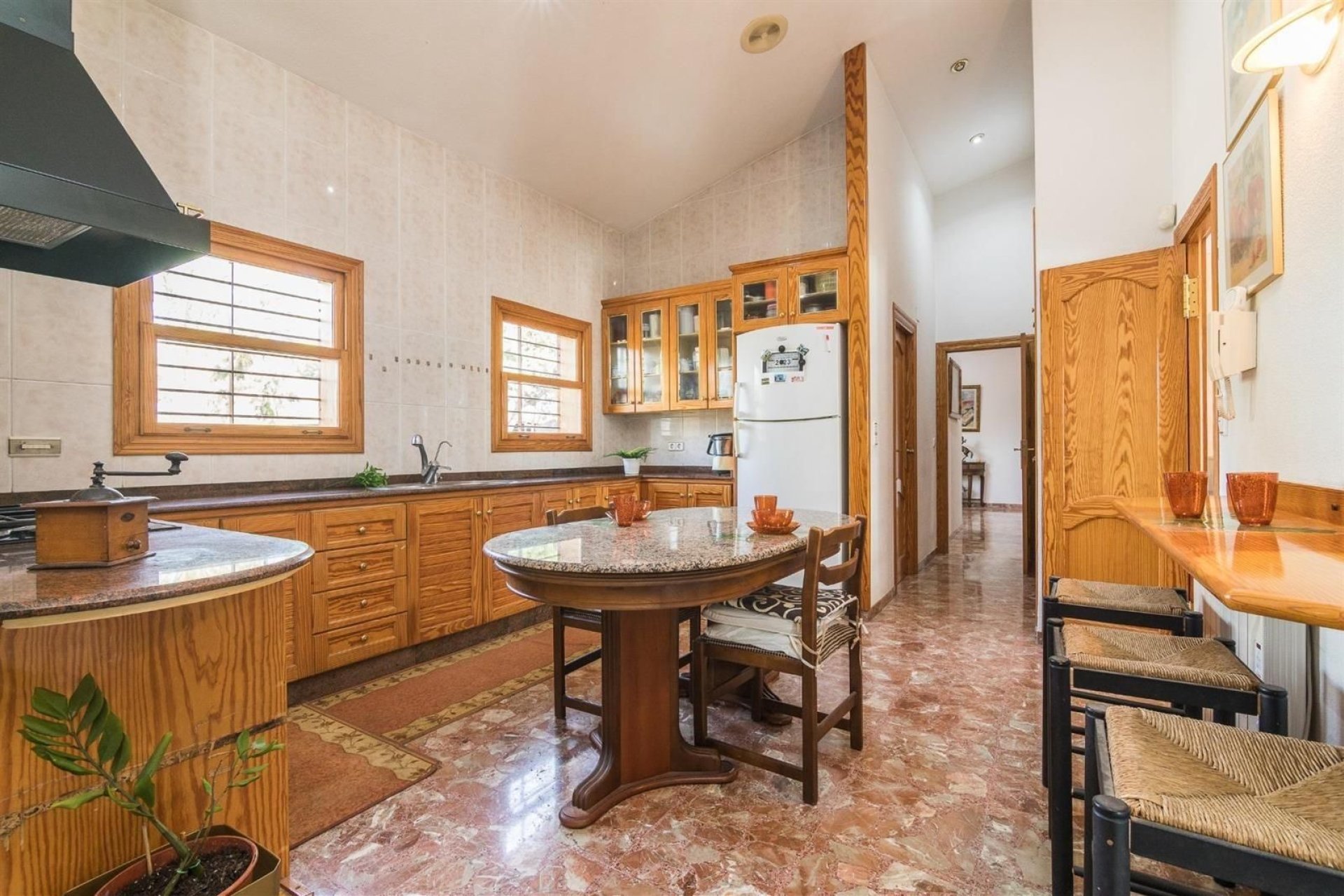 Återförsäljning - Detached villa -
Elche - Corte Ingles