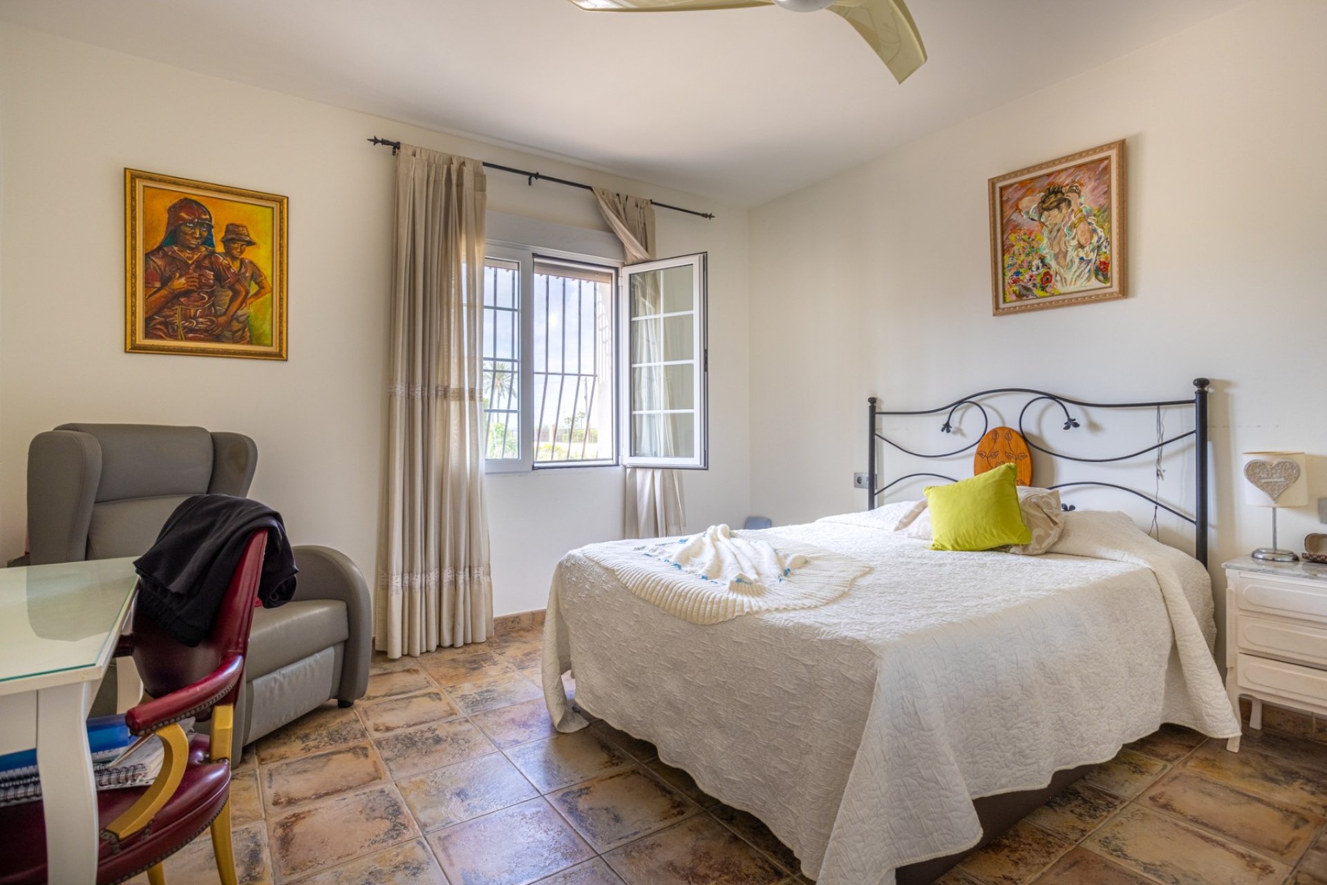 Återförsäljning - Detached villa -
Elche - La Hoya