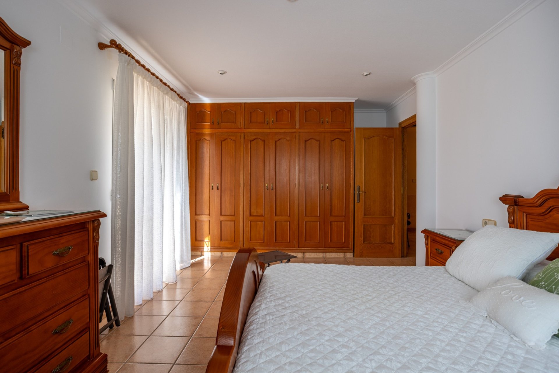 Återförsäljning - Detached villa -
Elche - La Hoya